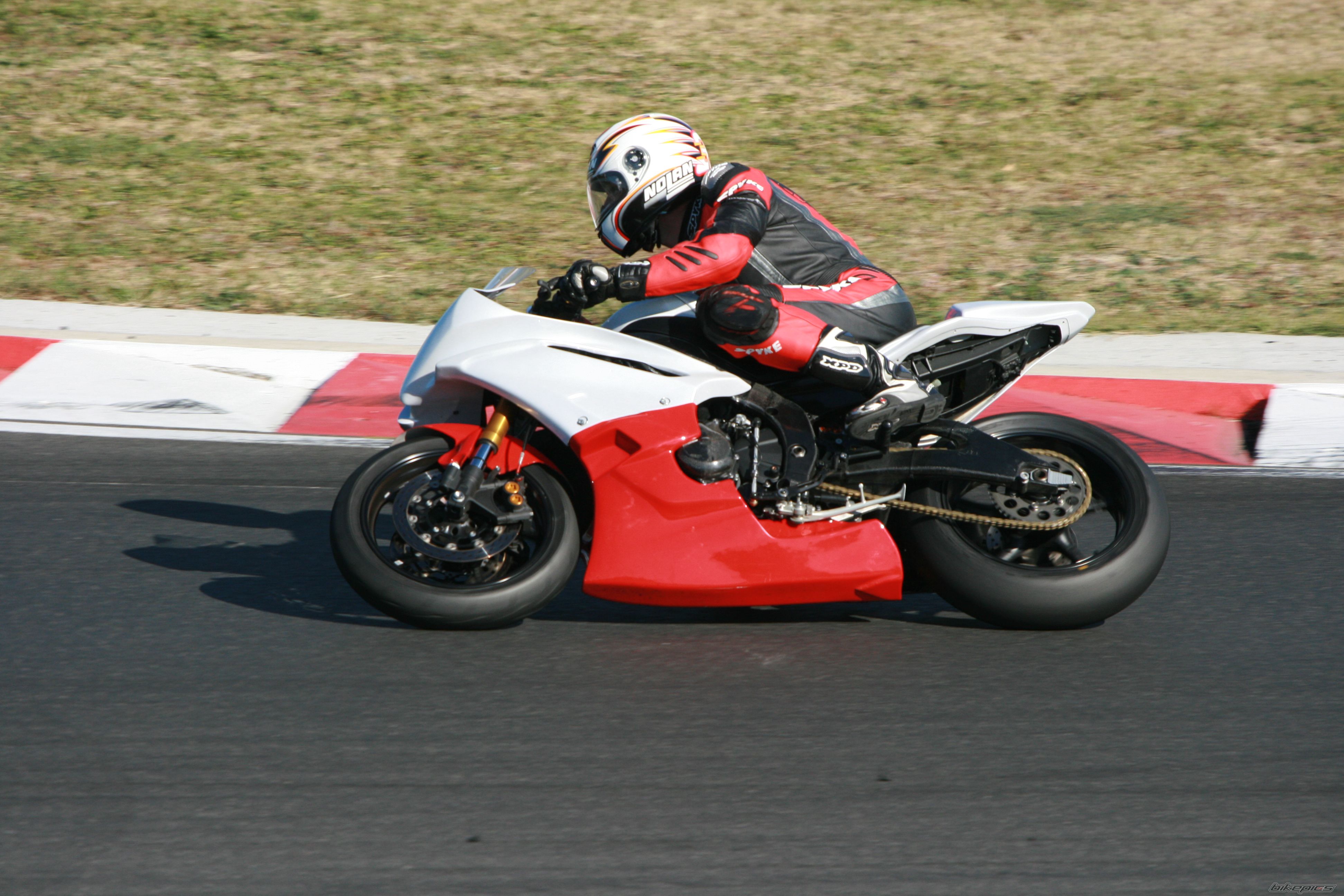 Bike Photo 1062047