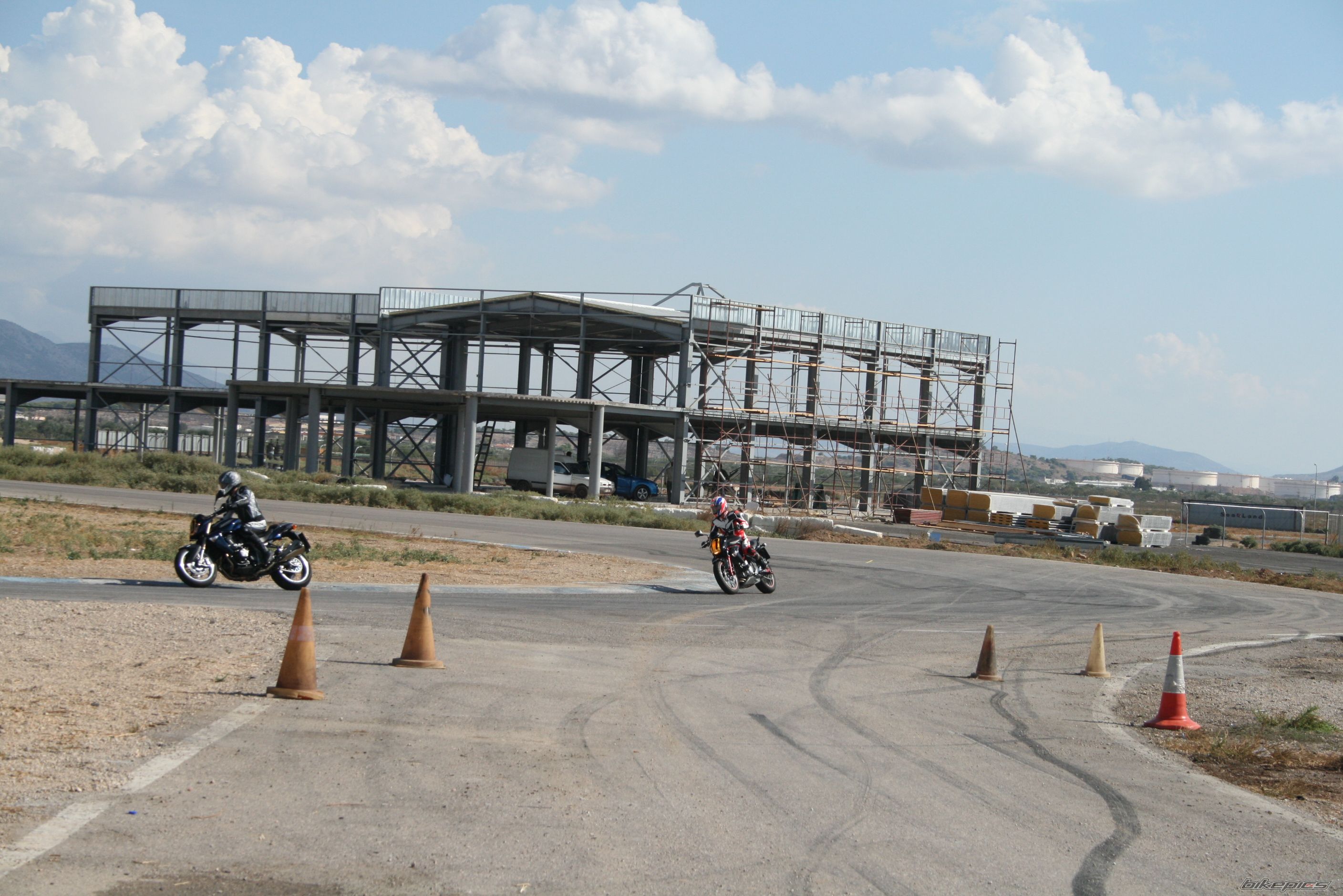Bike Photo 1062093