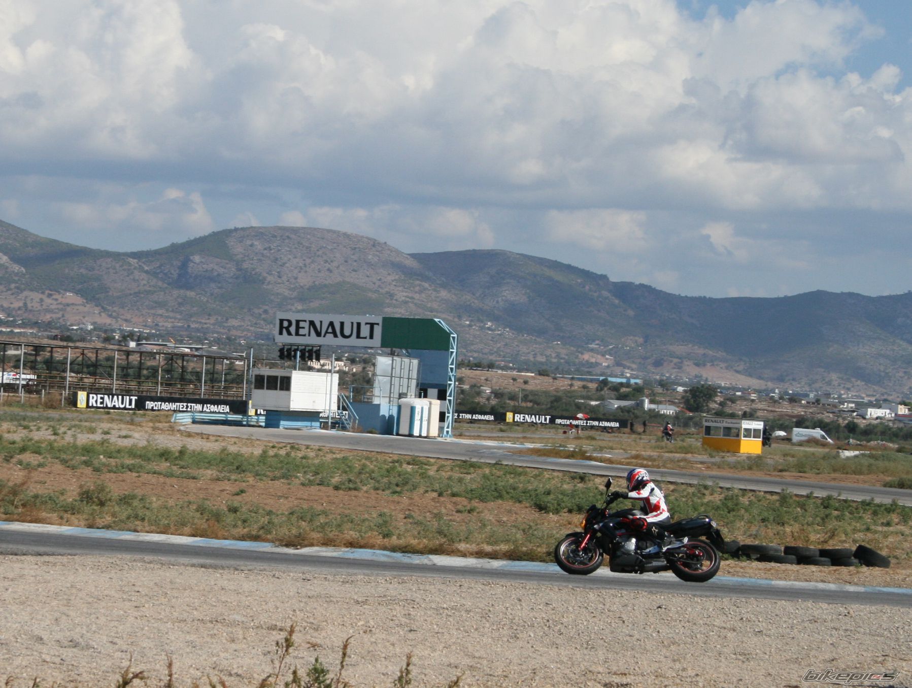 Bike Photo 1062098