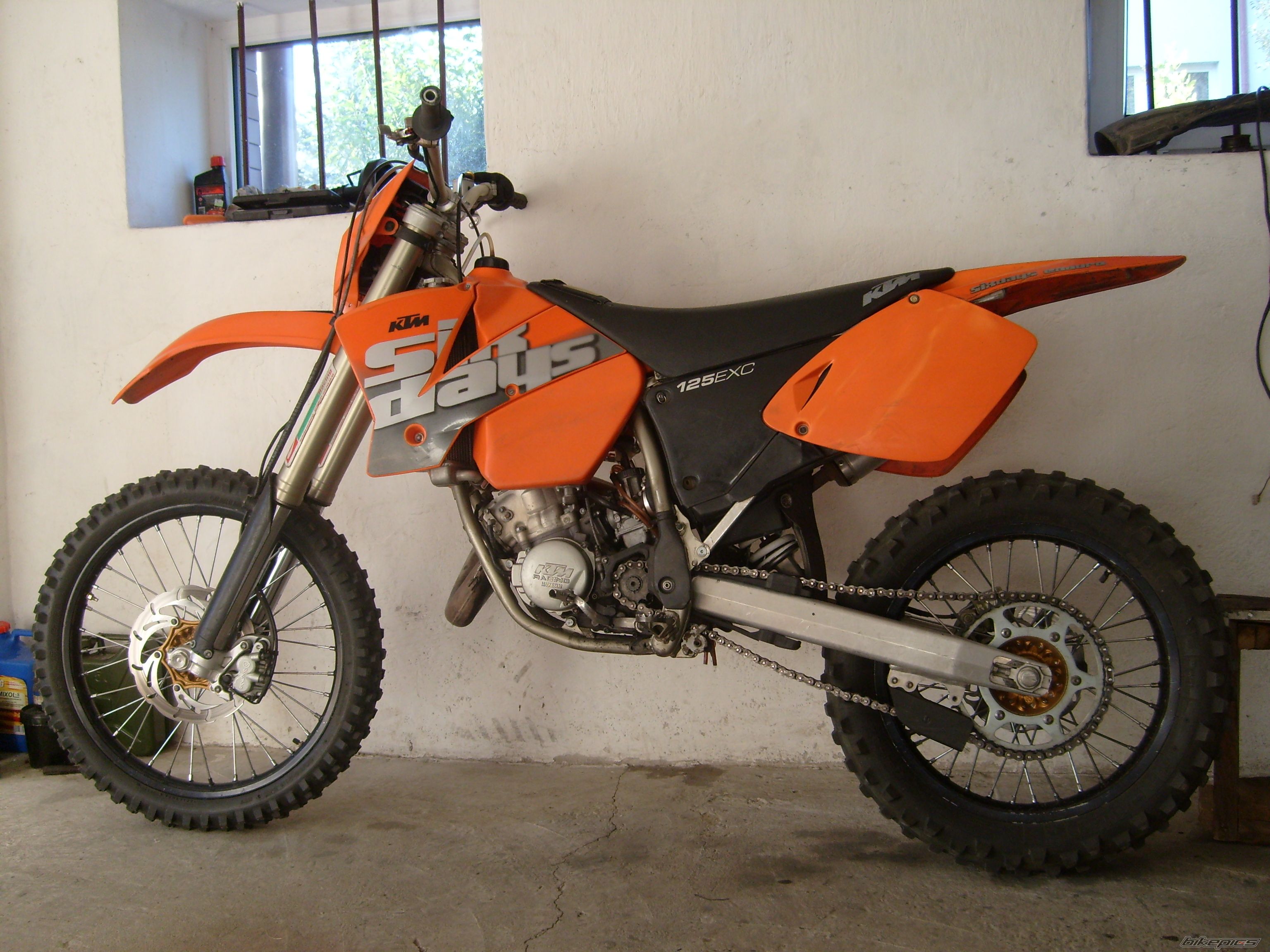 Photo 1062354