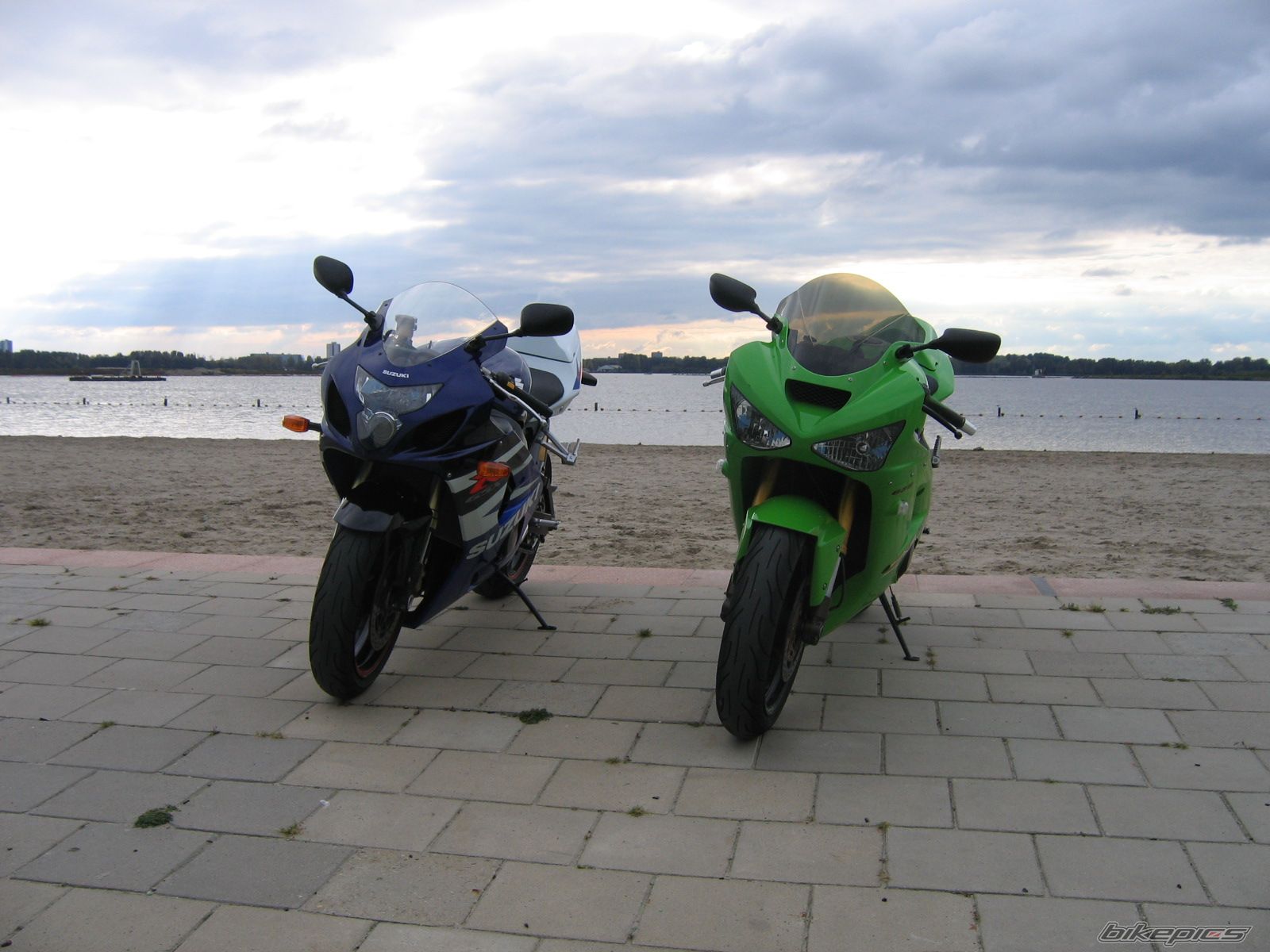 Bike Photo 1062856