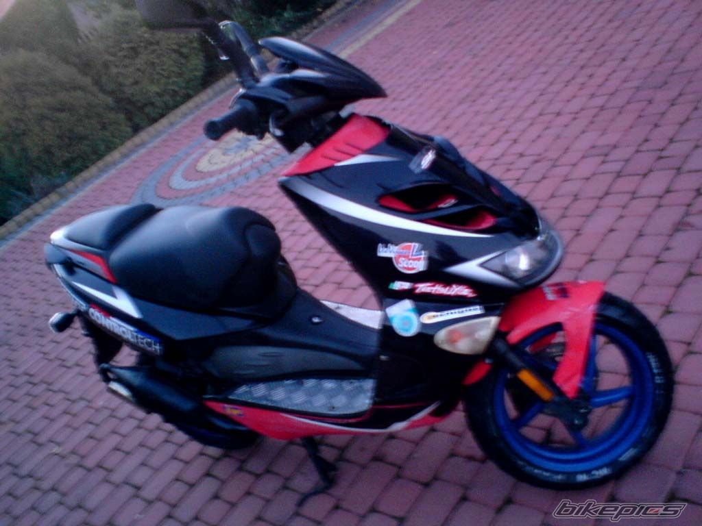Photo 1062892