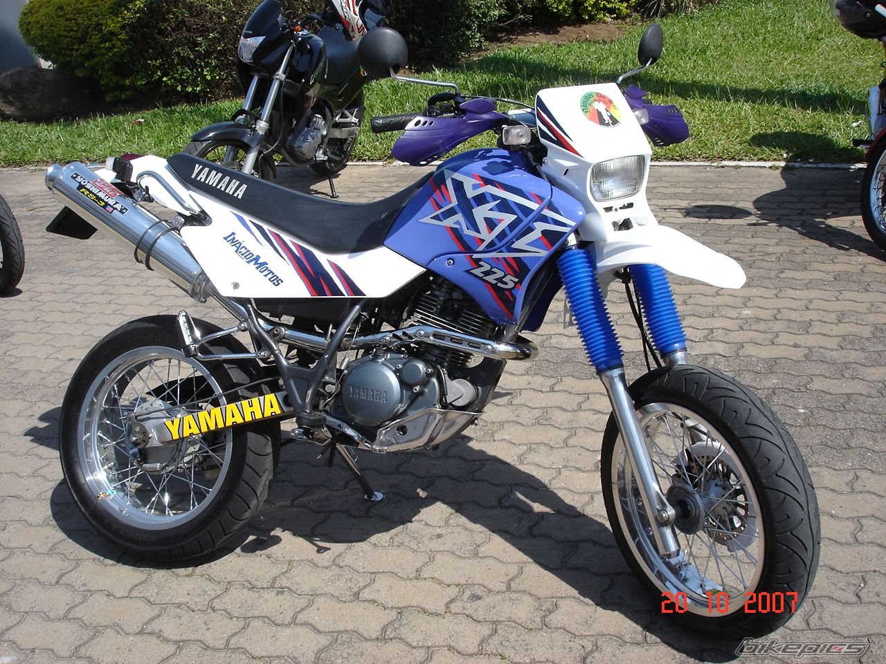 Photo 1063775