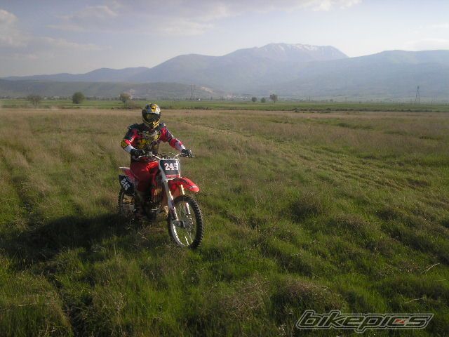 Photo 1064077