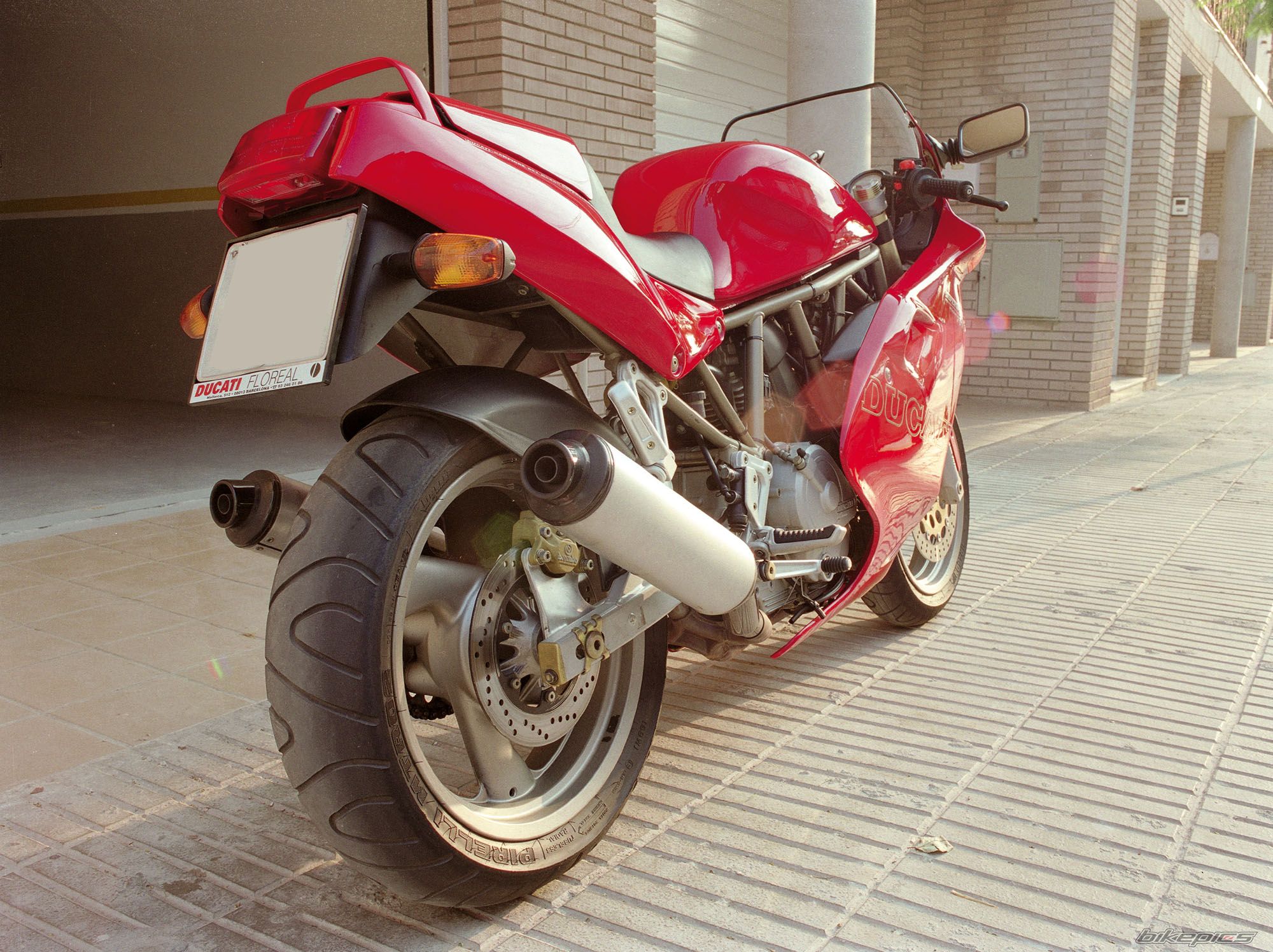 Photo 1064347