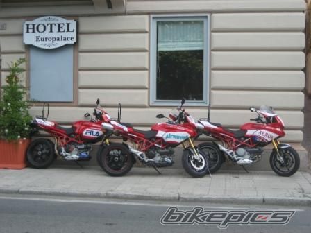 Photo 1064370