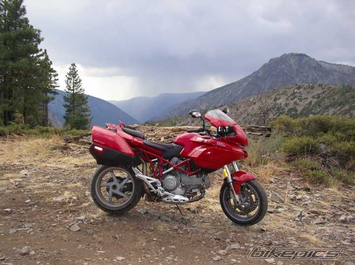 Photo 1064402