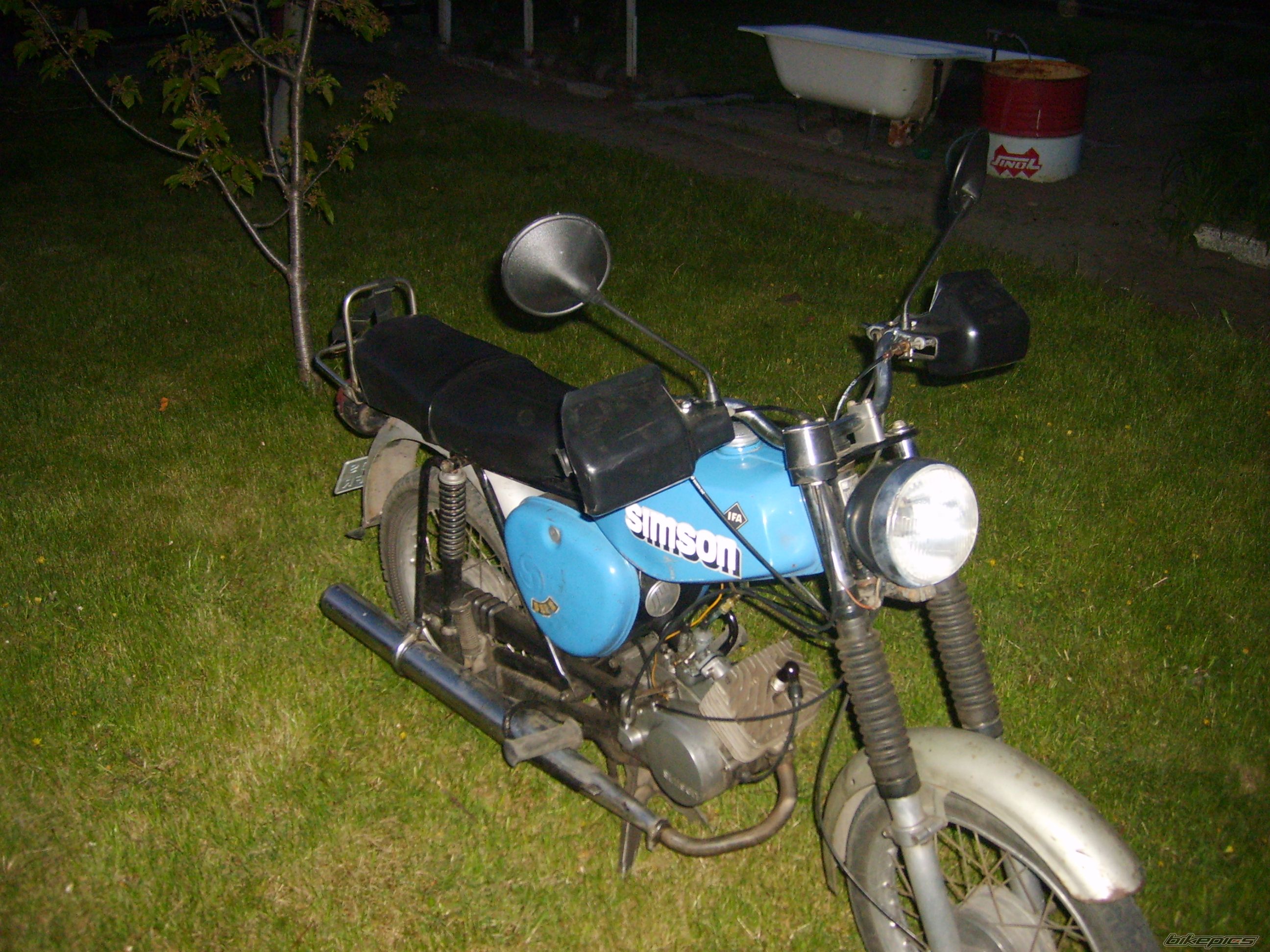 Photo 1064596