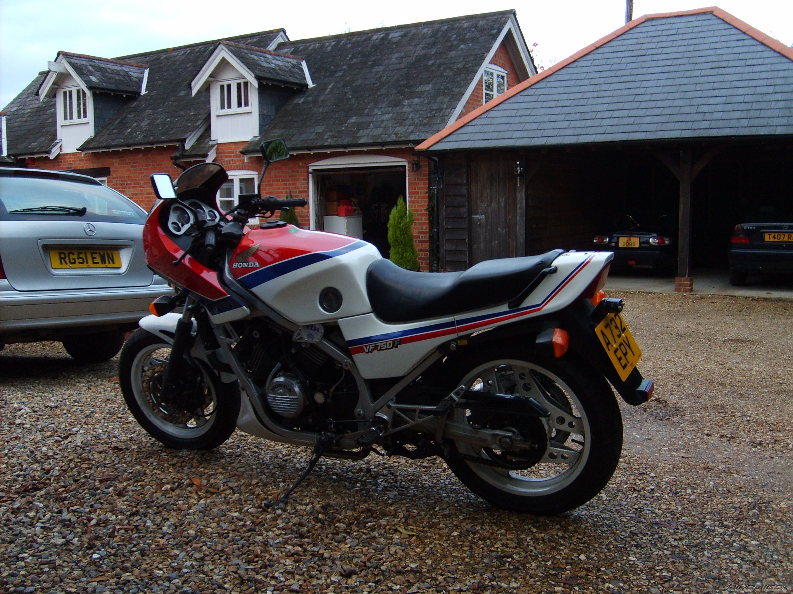 Photo 1064697