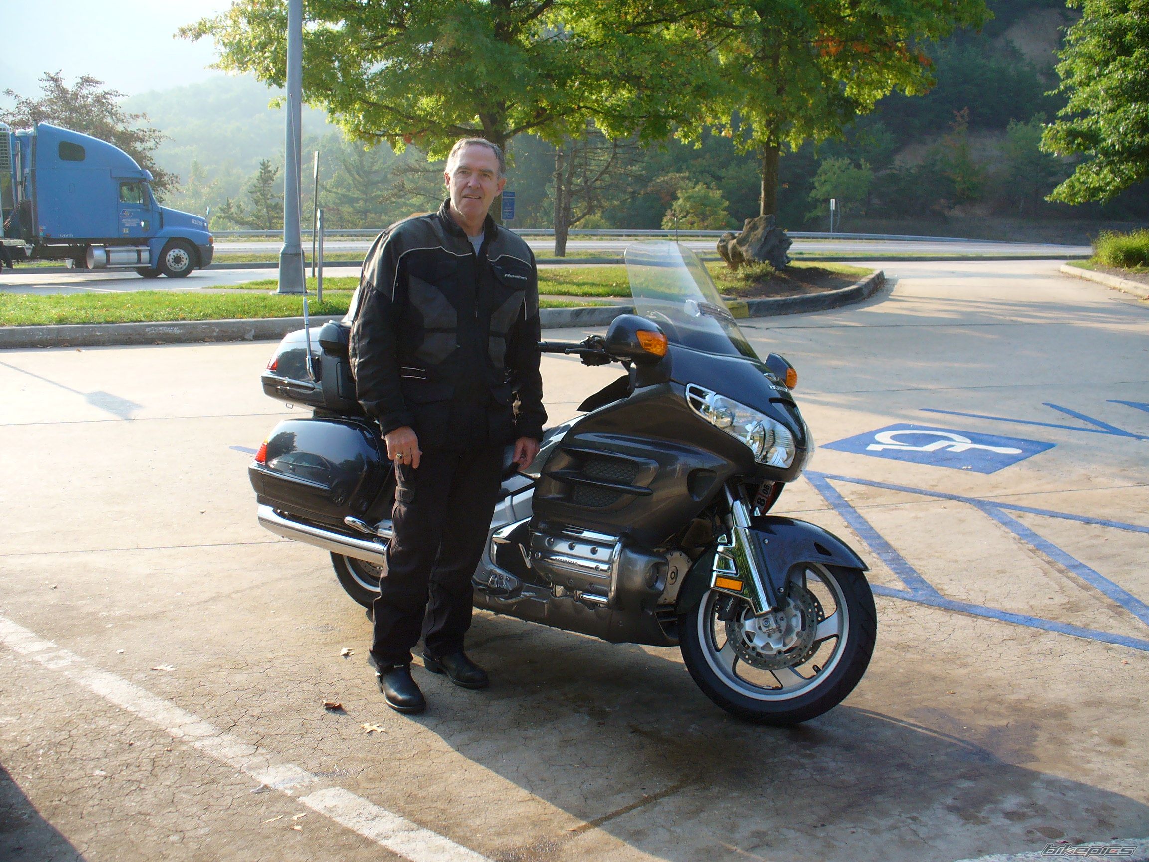 Bike Photo 1064756