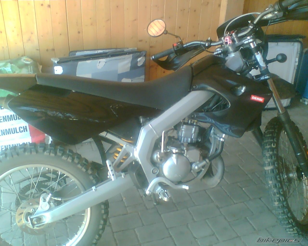 Bike Photo 1064798