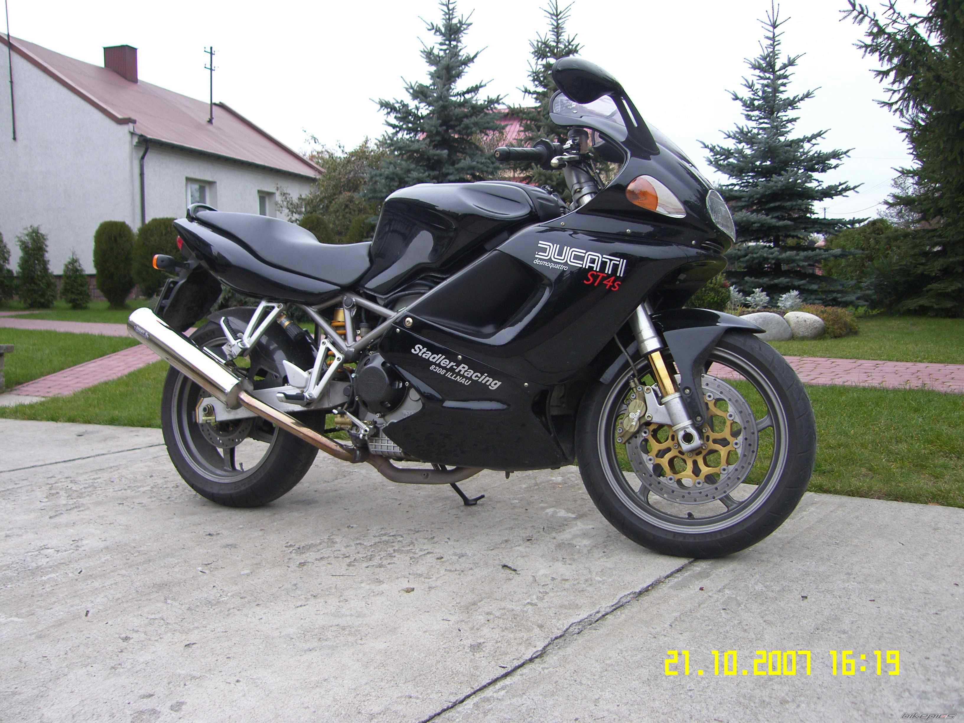 Photo 1064915
