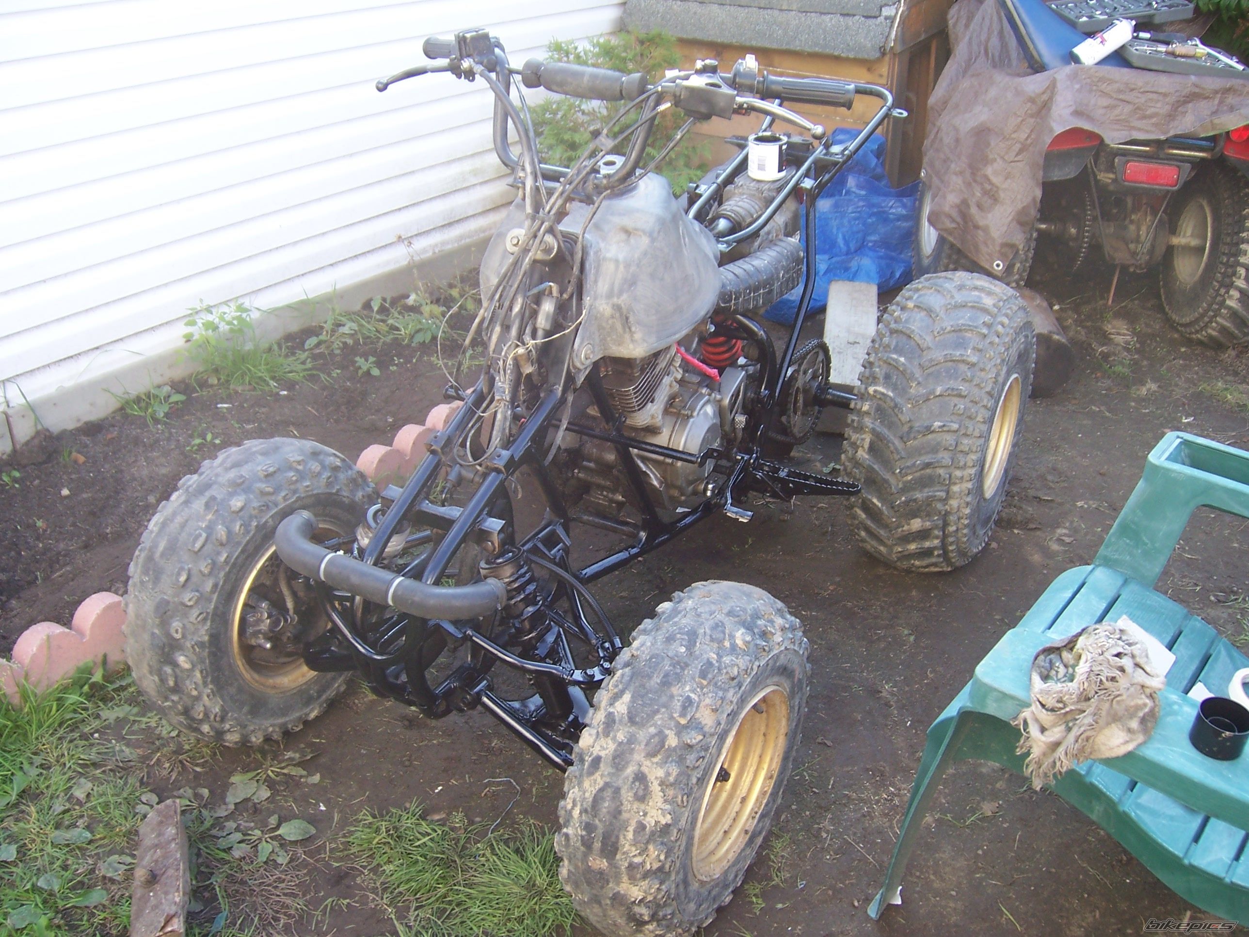 Photo 1064998
