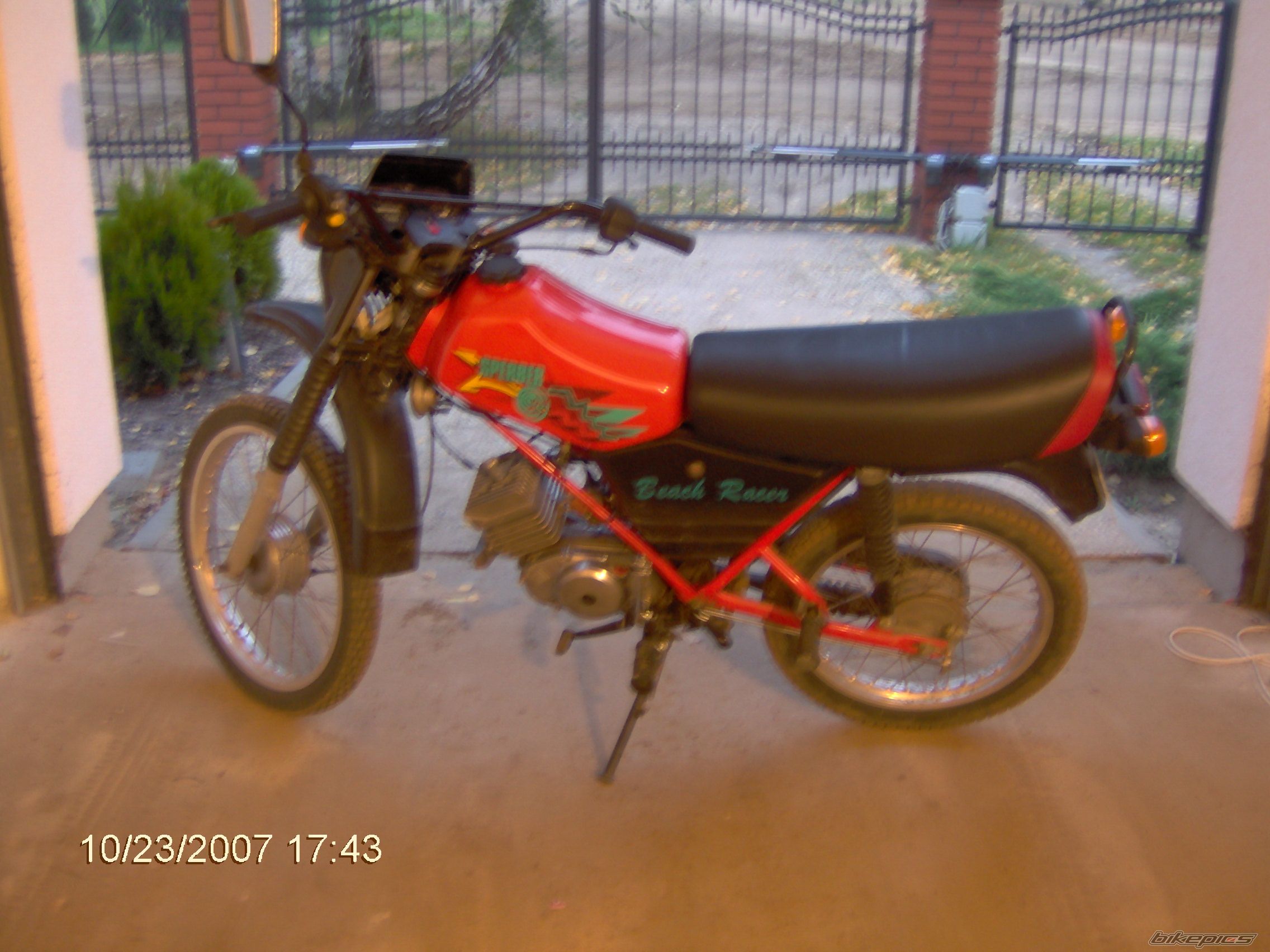 Photo 1065004