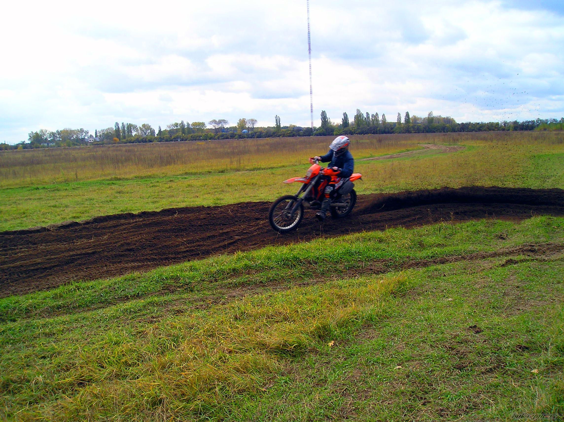 Bike Photo 1065880