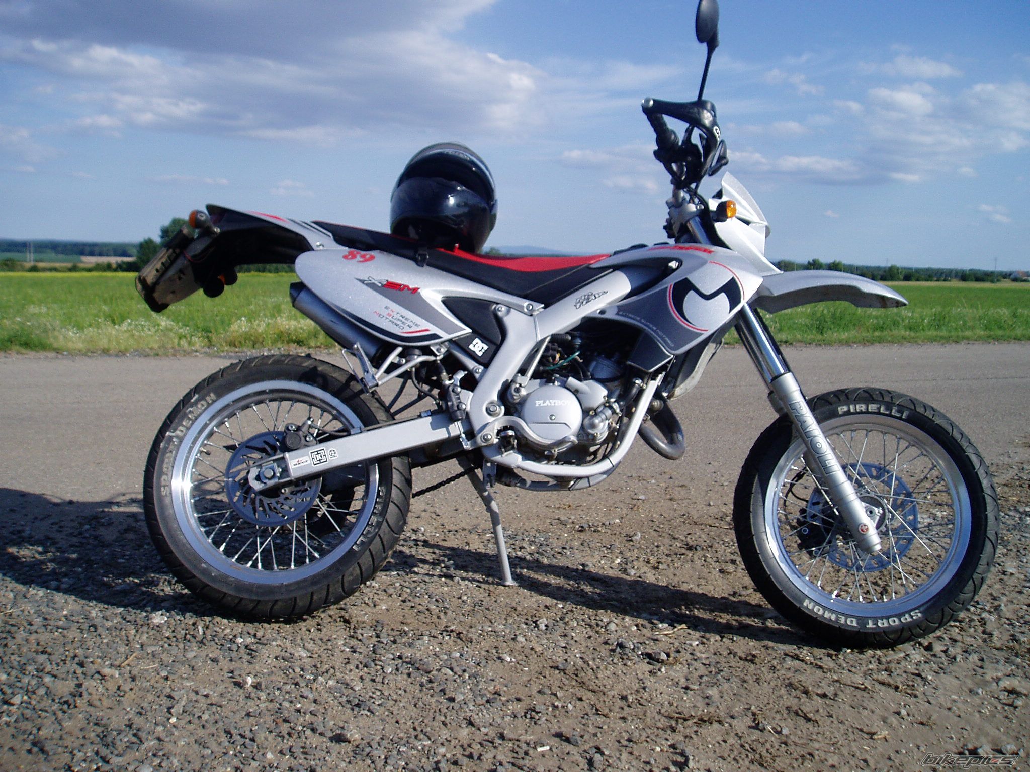Bike Photo 1065903