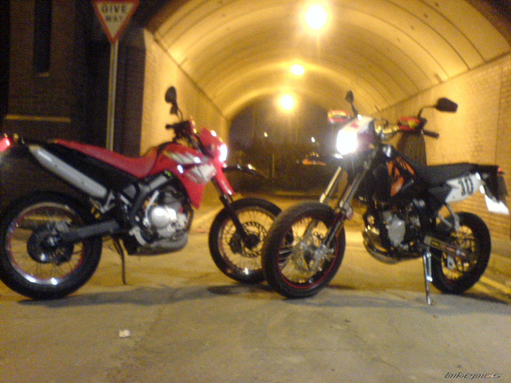 Photo 1066273