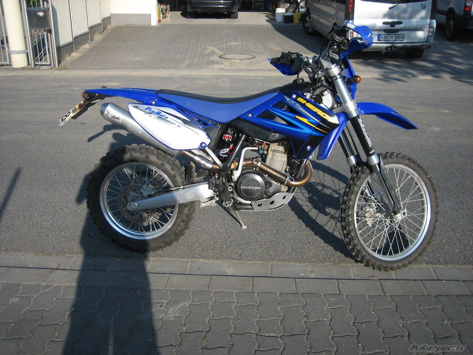 Photo 1066692