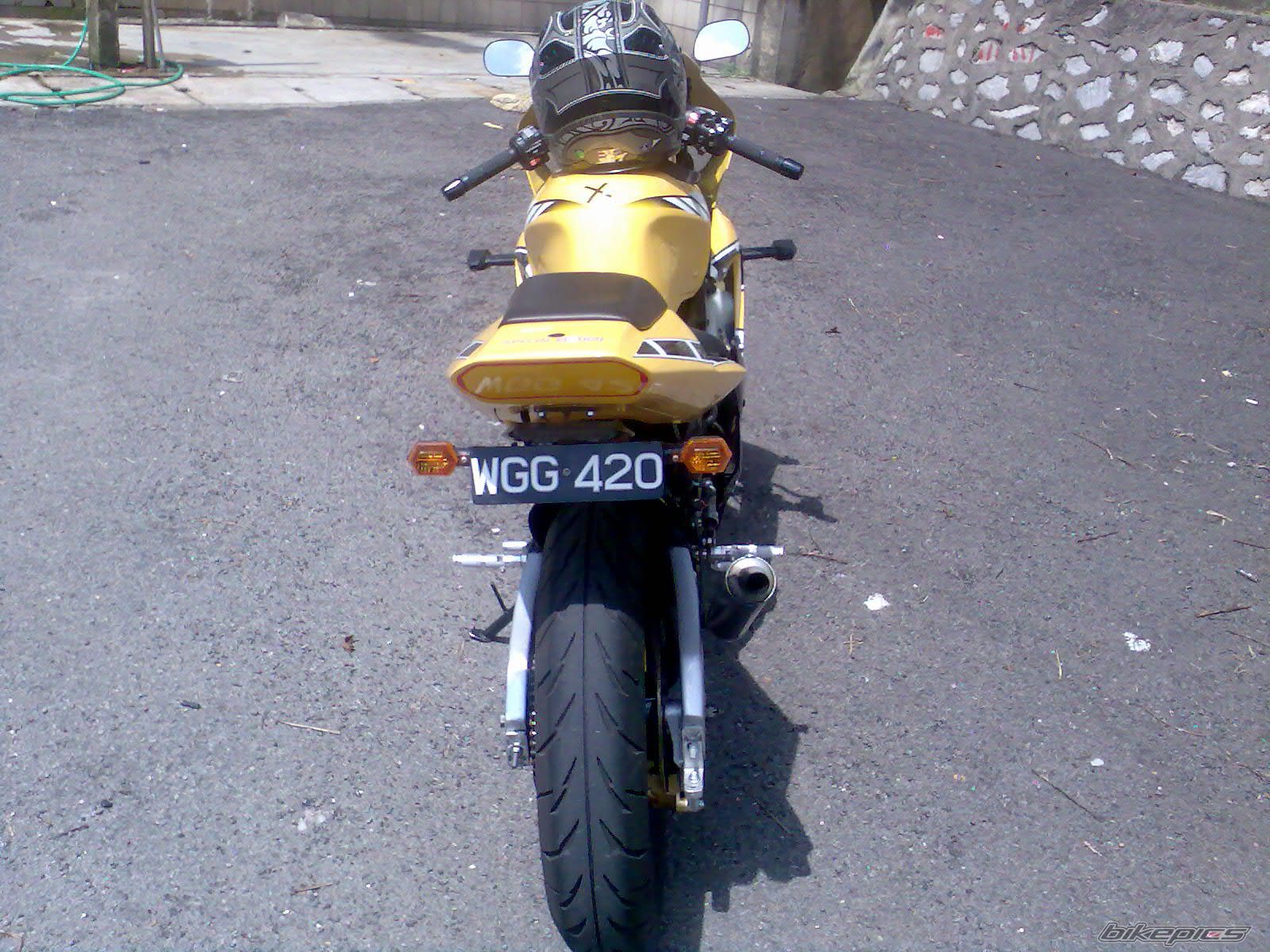 Photo 1067254