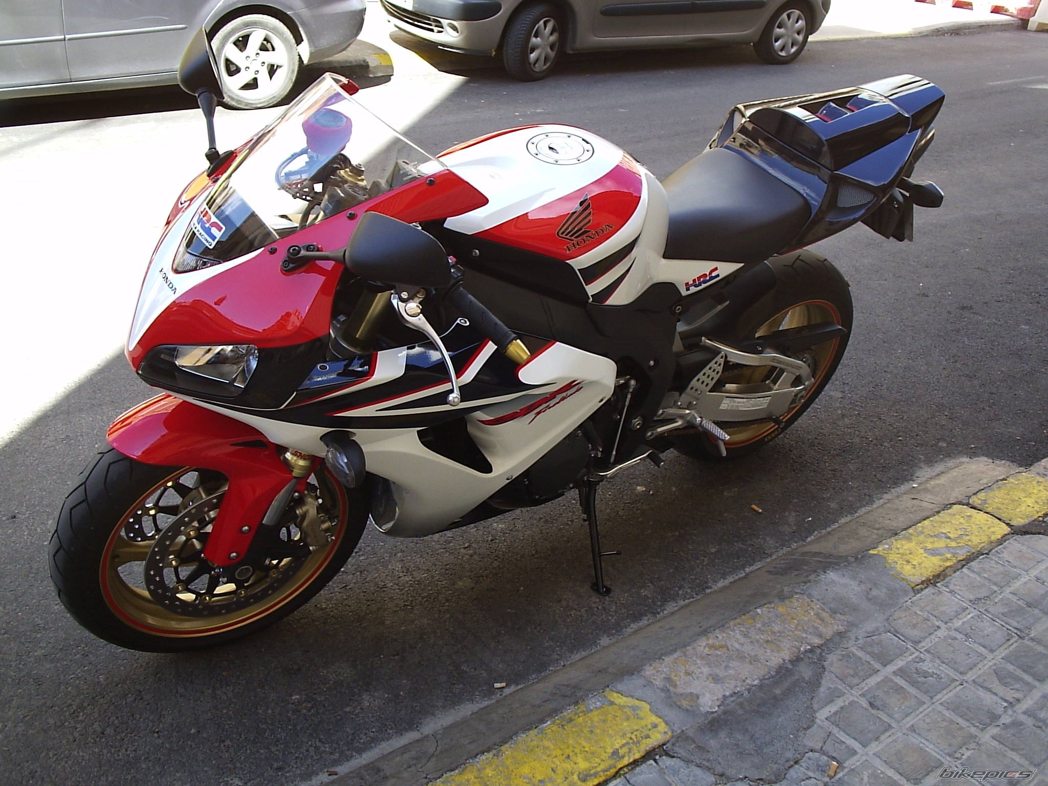 Photo 1067660