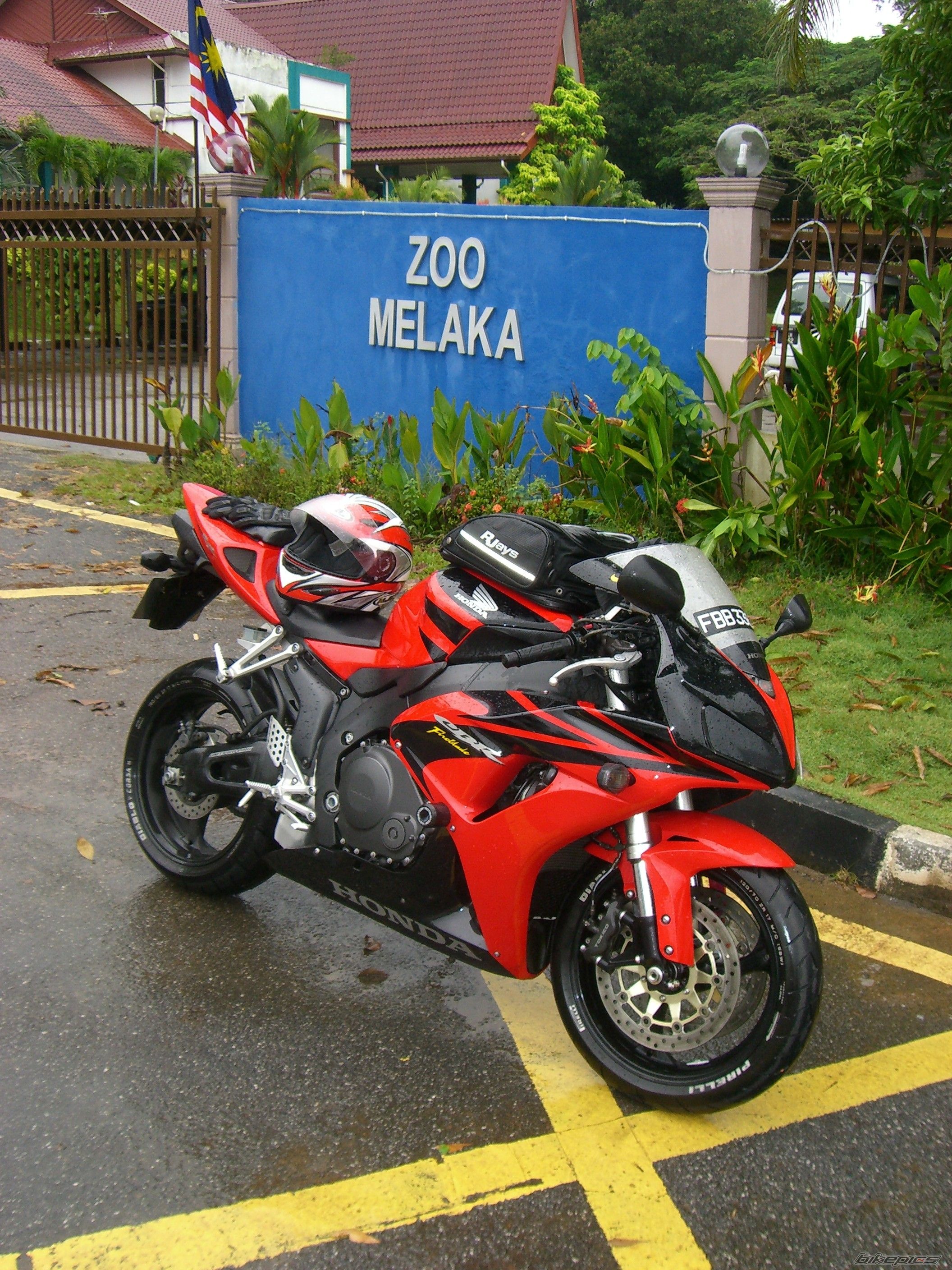 Bike Photo 1067810