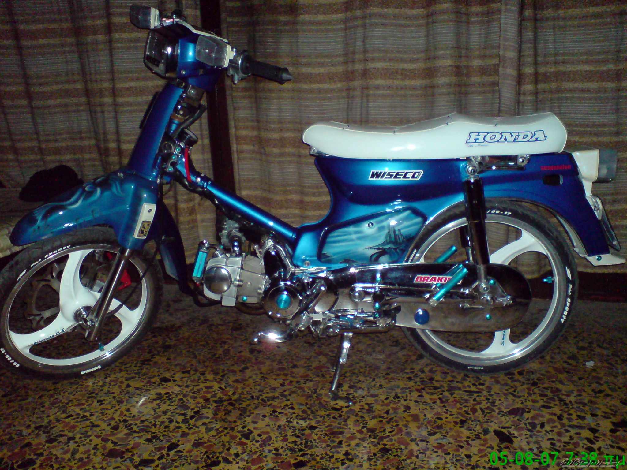 Photo 1068571