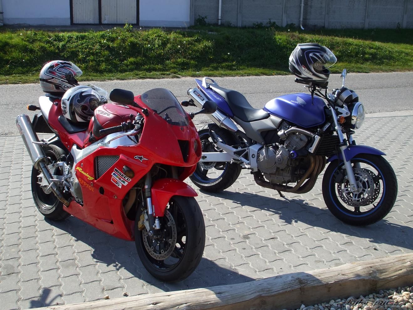 Photo 1068867