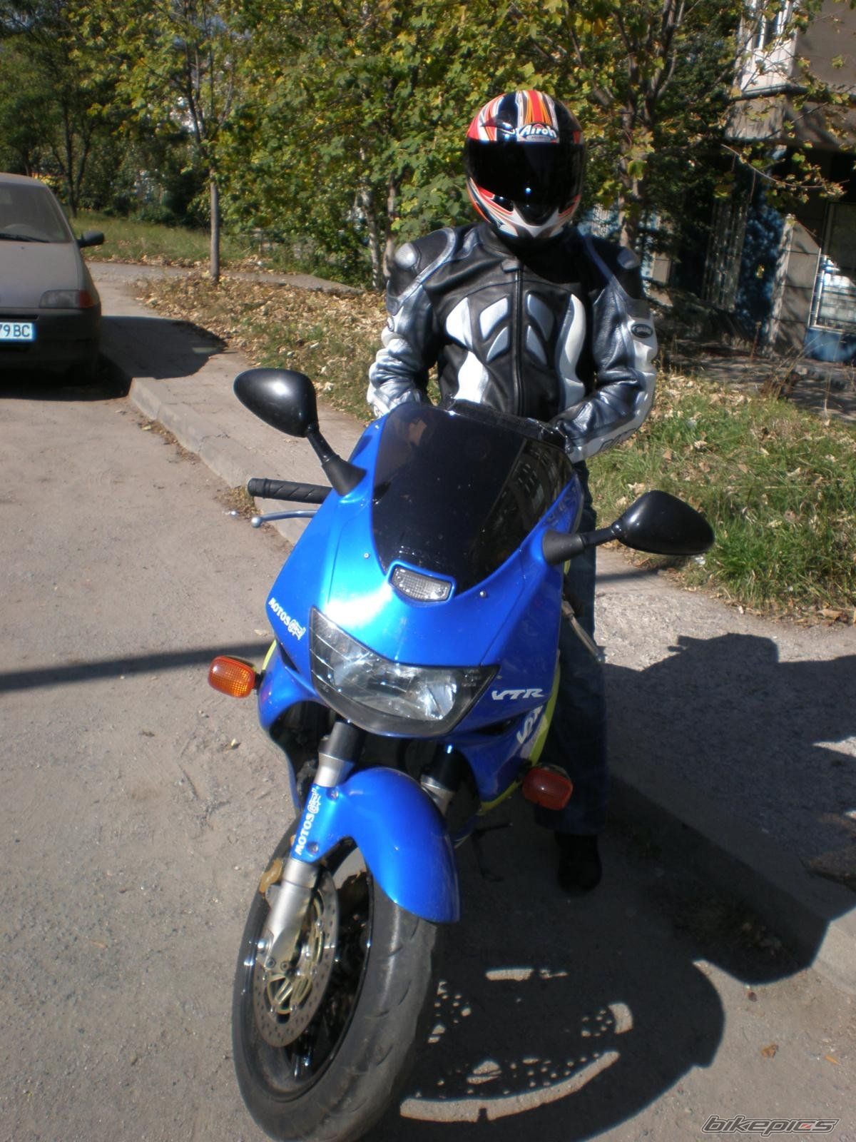 Photo 1068930