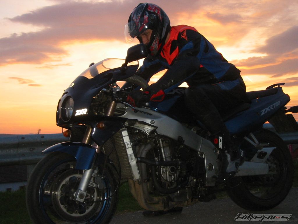 Photo 1069007
