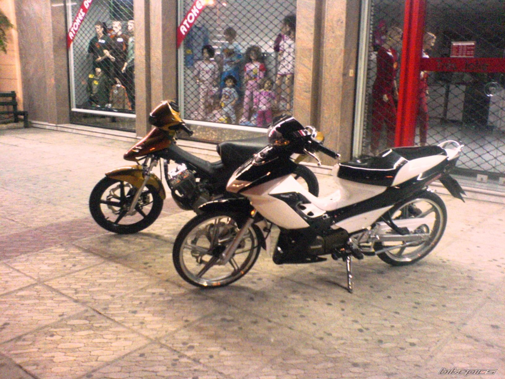 Photo 1069773