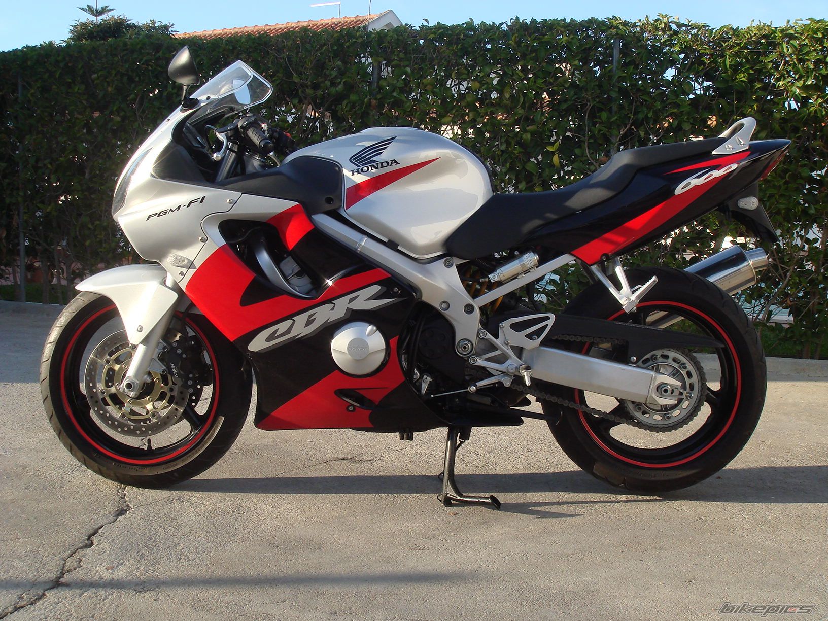 Bike Photo 1069891