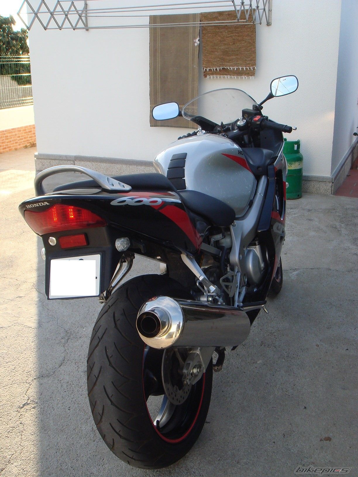 Bike Photo 1069895