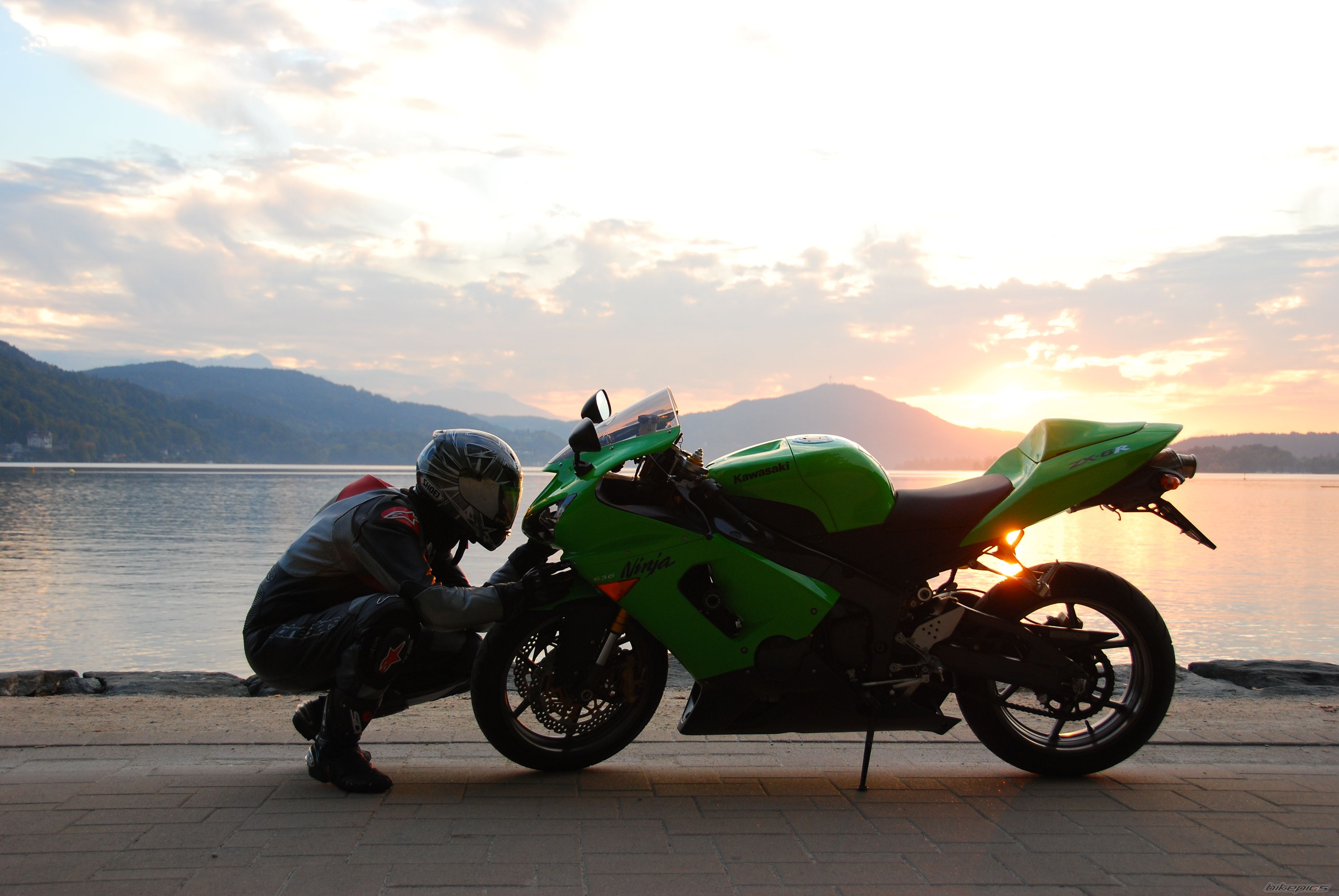 Bike Photo 1069946