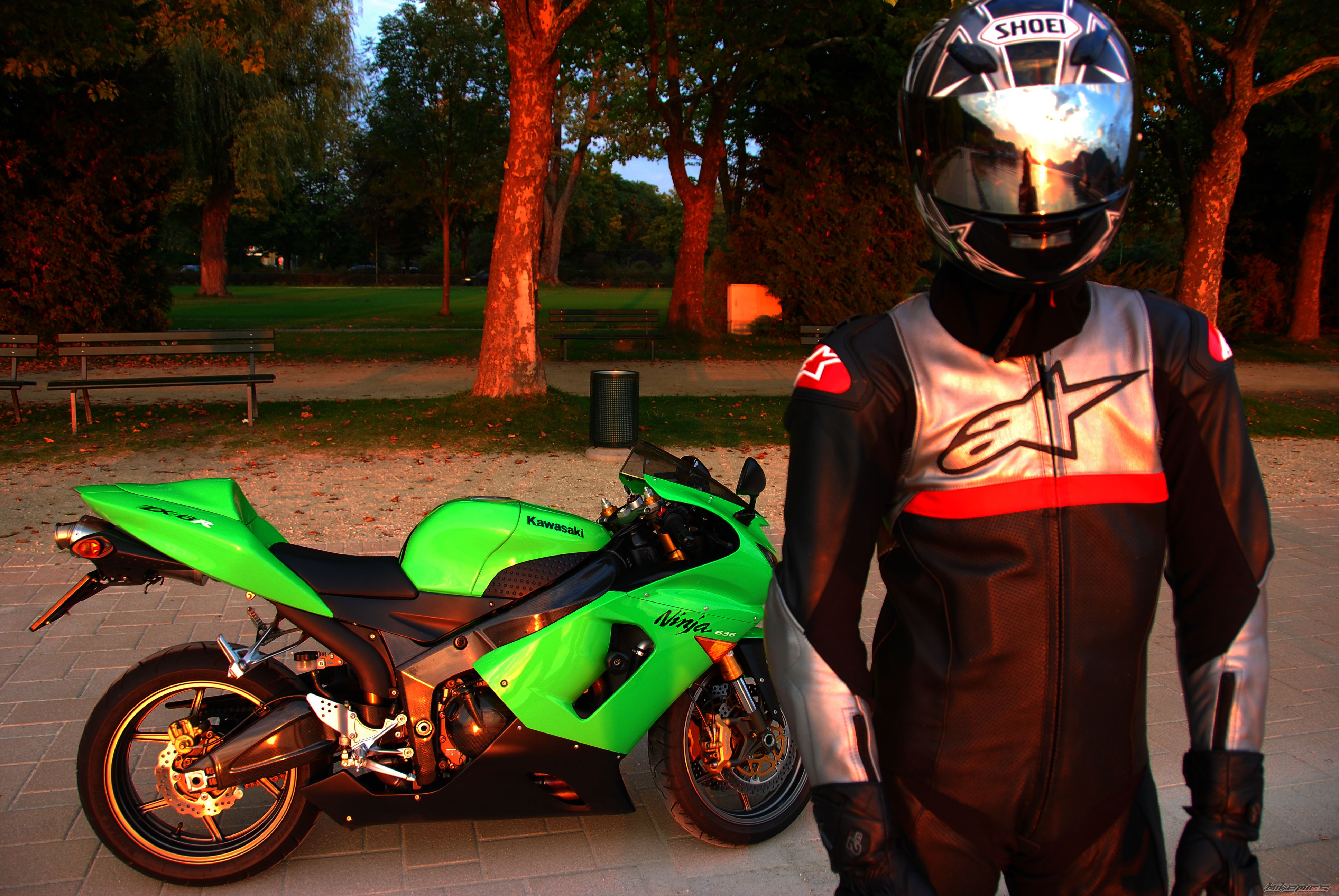 Bike Photo 1069956