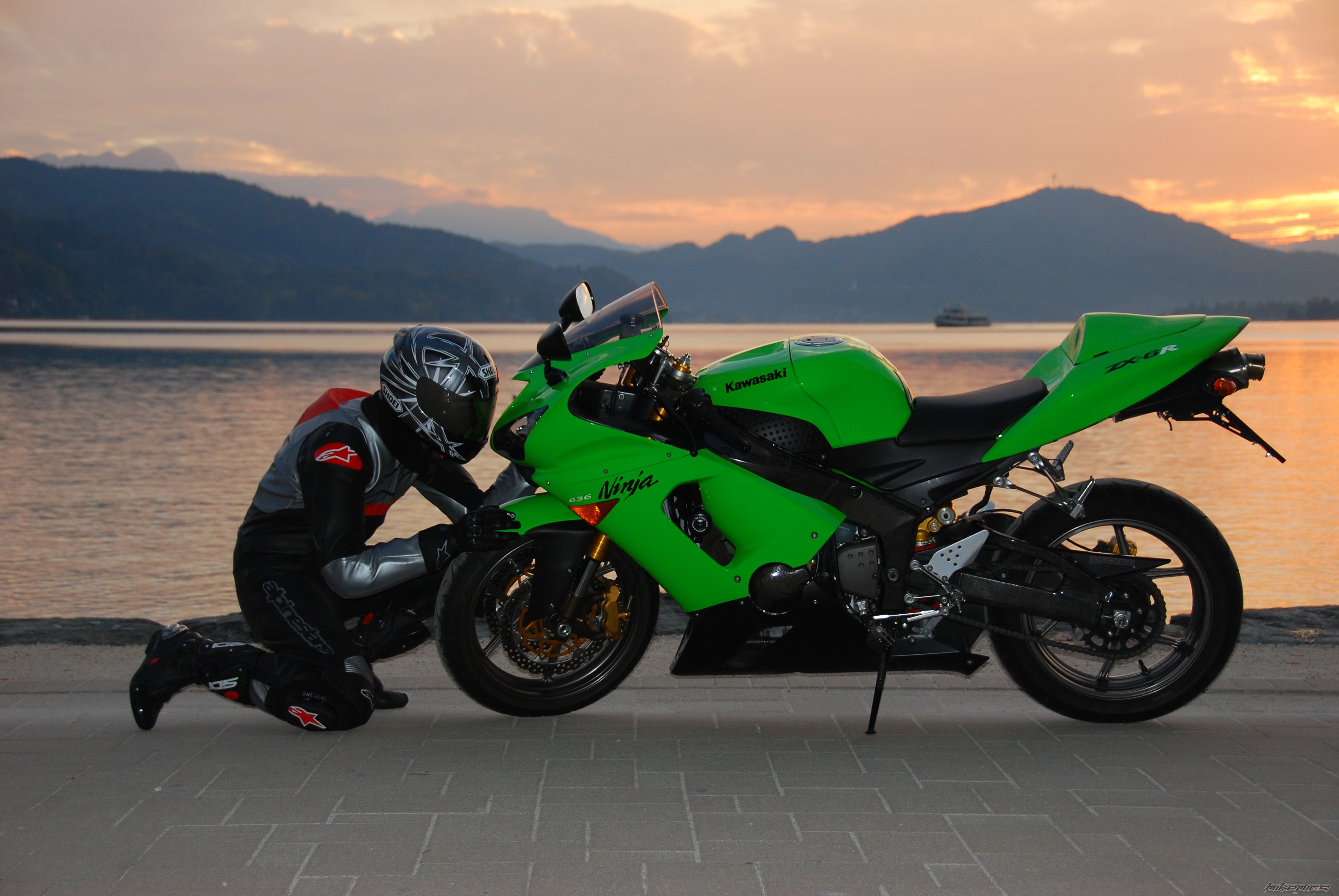Bike Photo 1069971