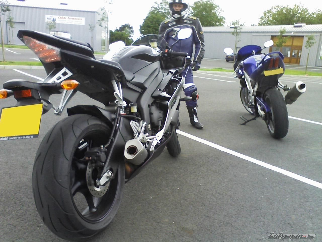 Bike Photo 1070029