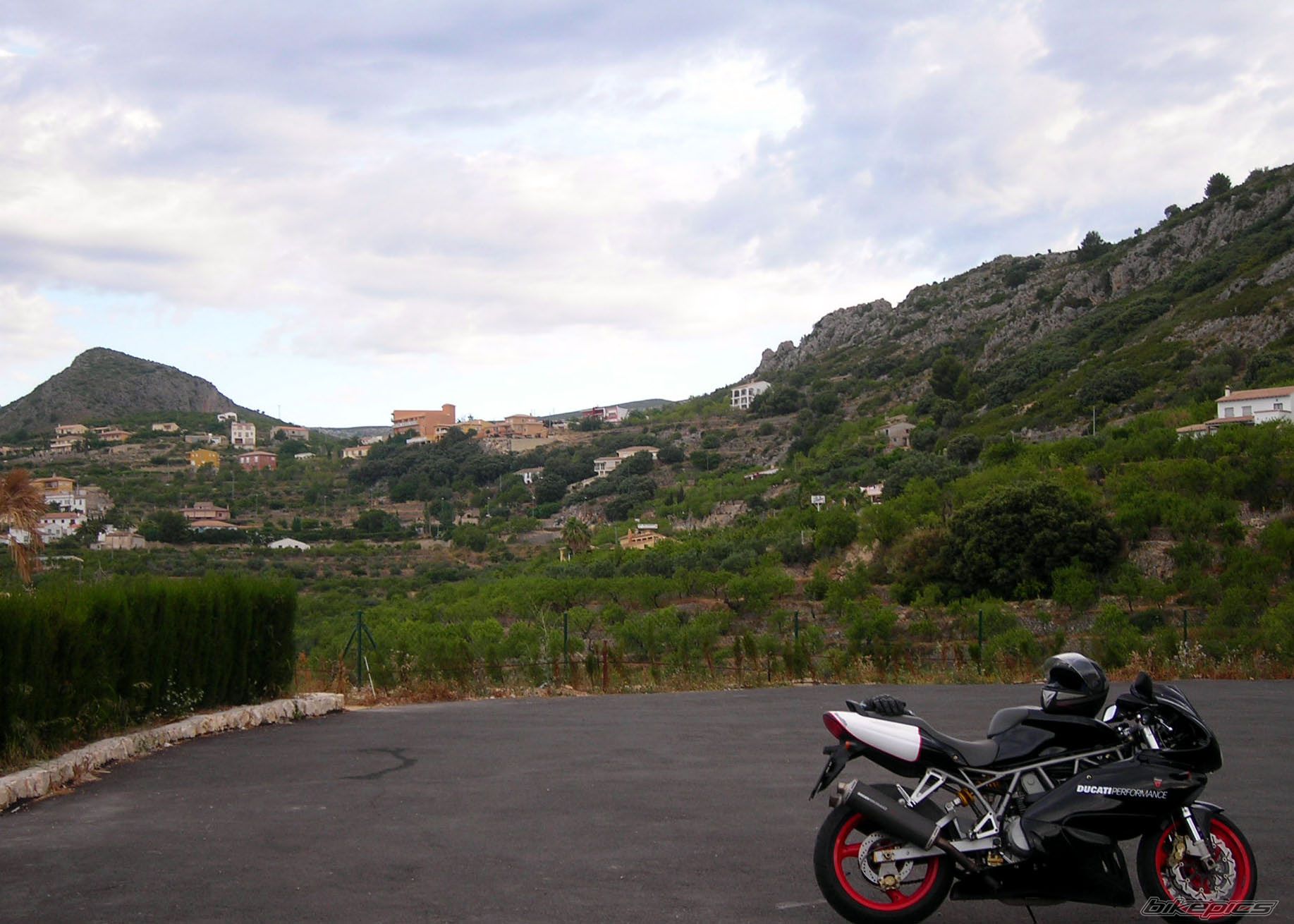 Bike Photo 1070514