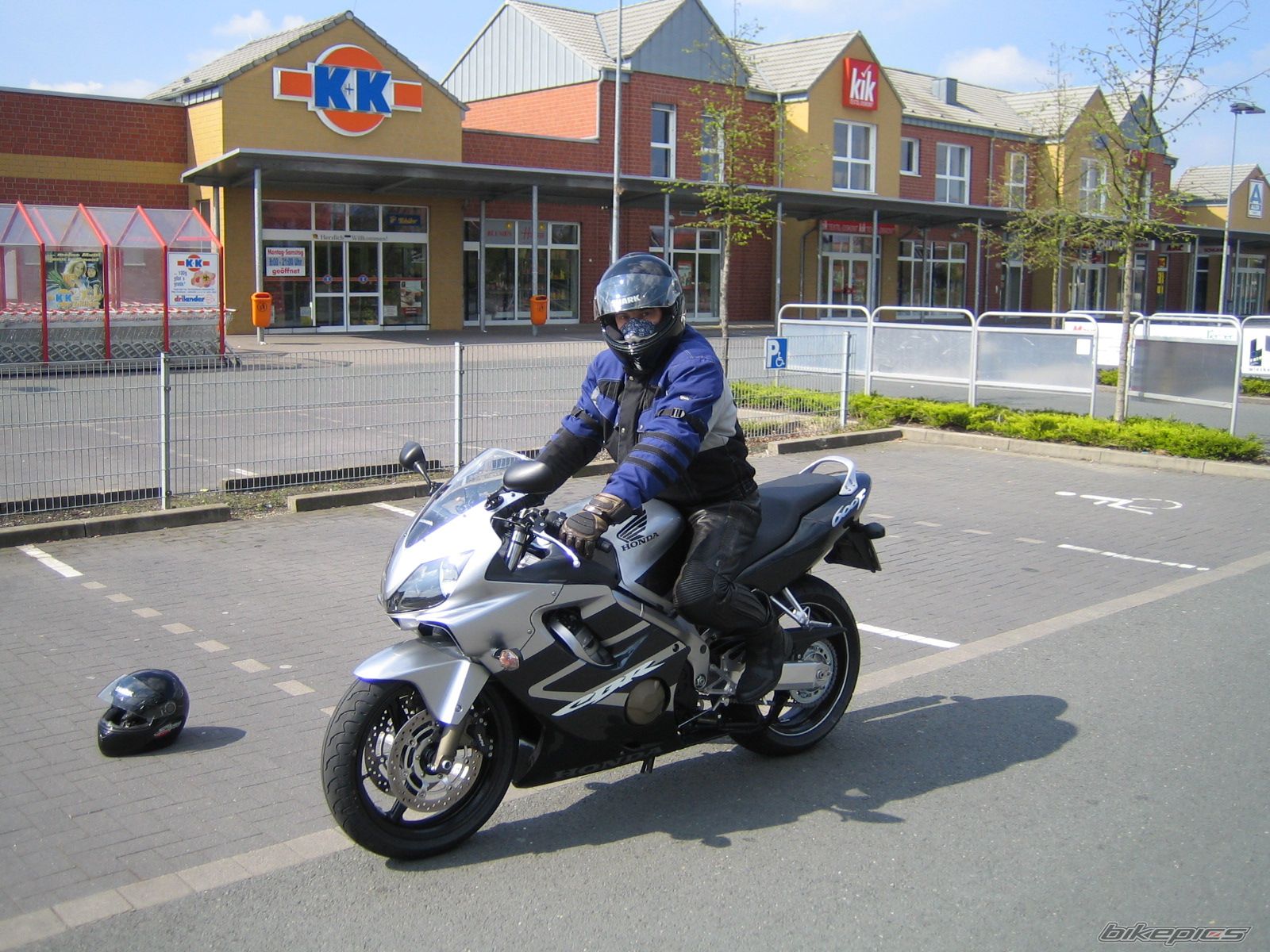 Photo 1070864