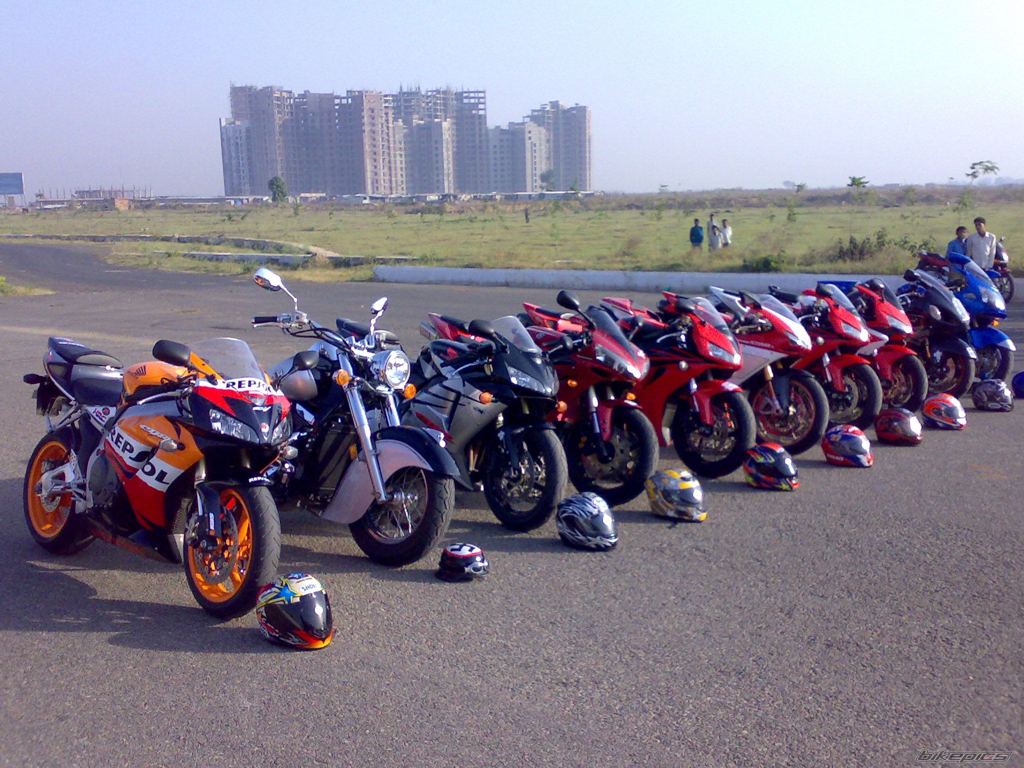 Photo 1070978