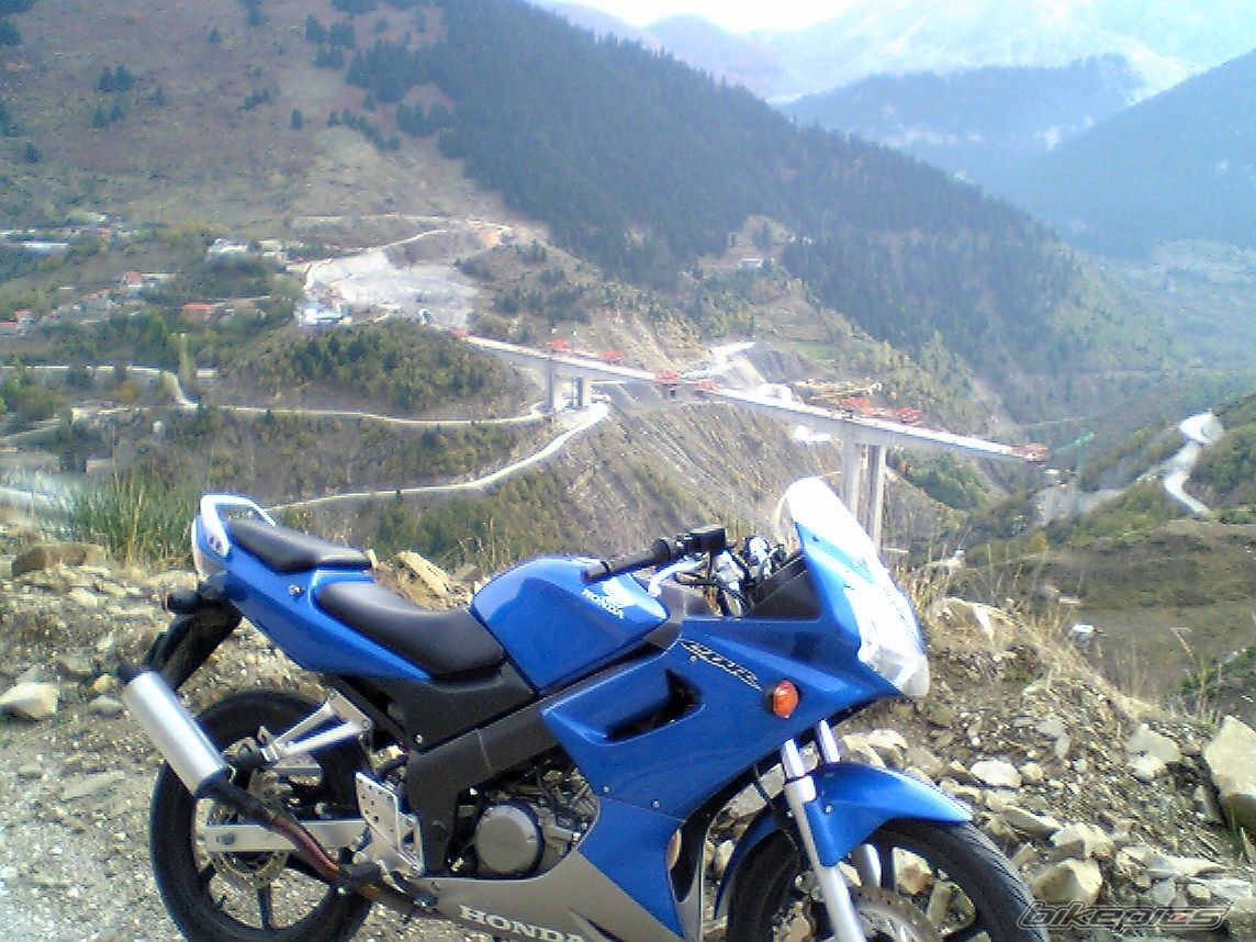 Photo 1071336