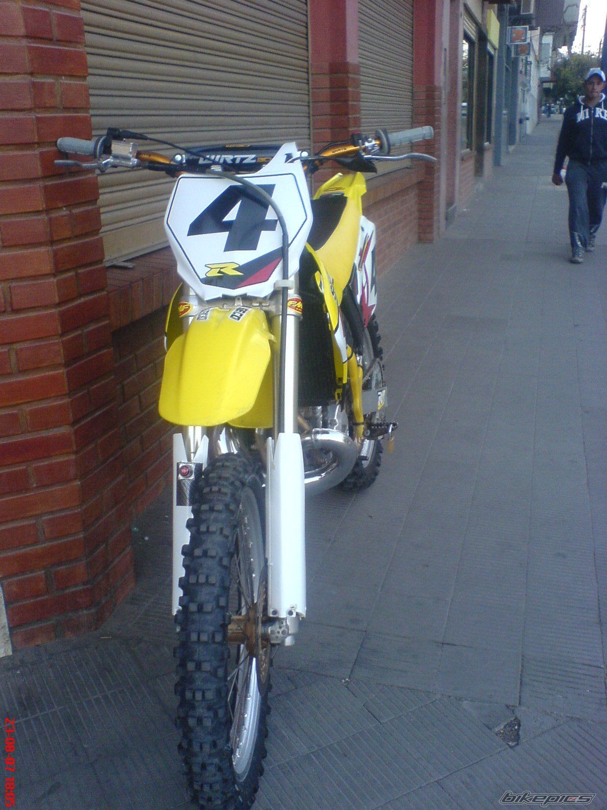 Photo 1071587