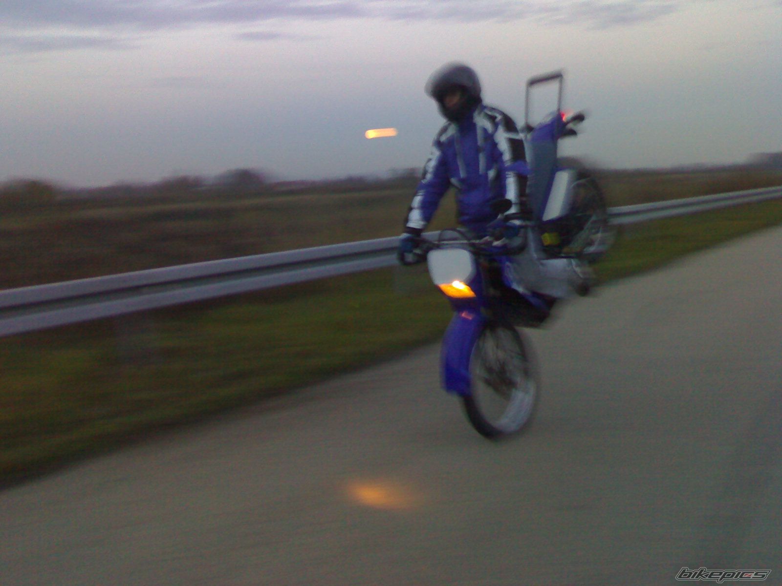 Photo 1071985