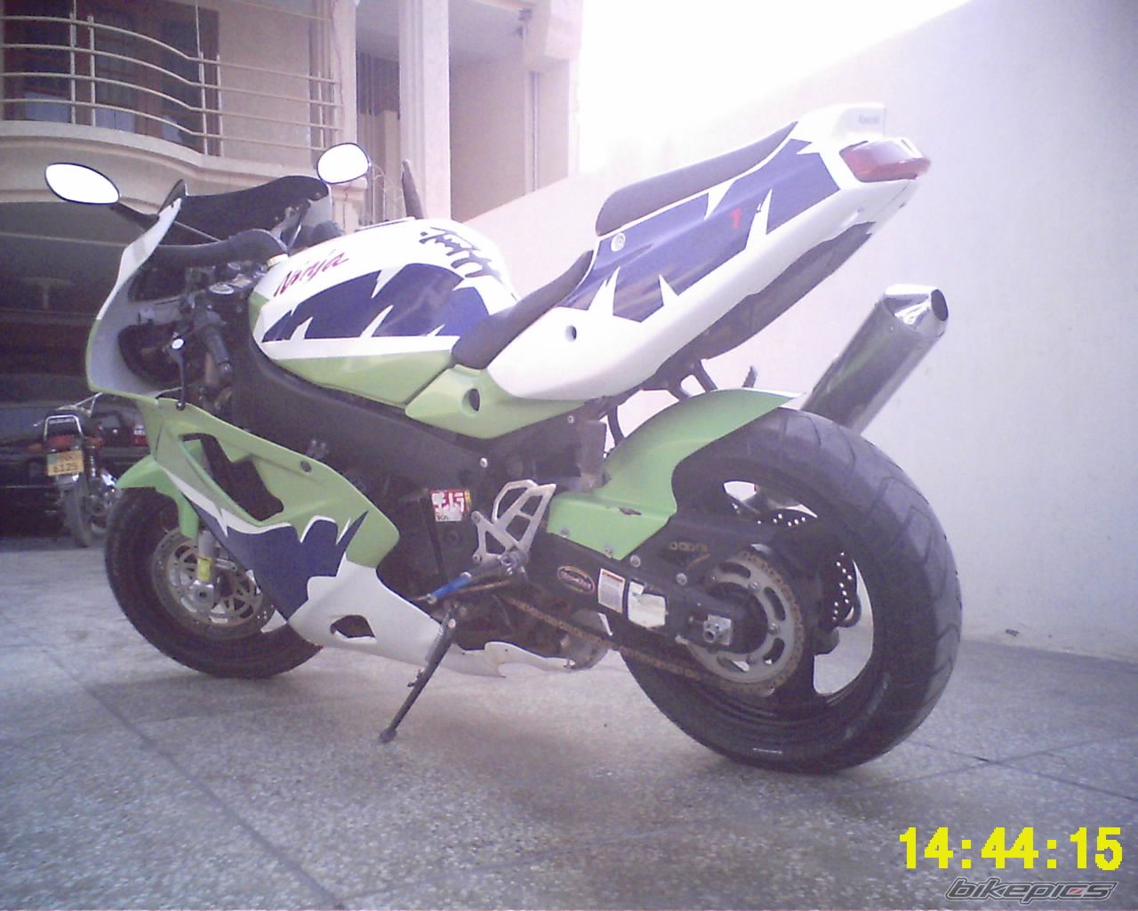 Photo 1071993