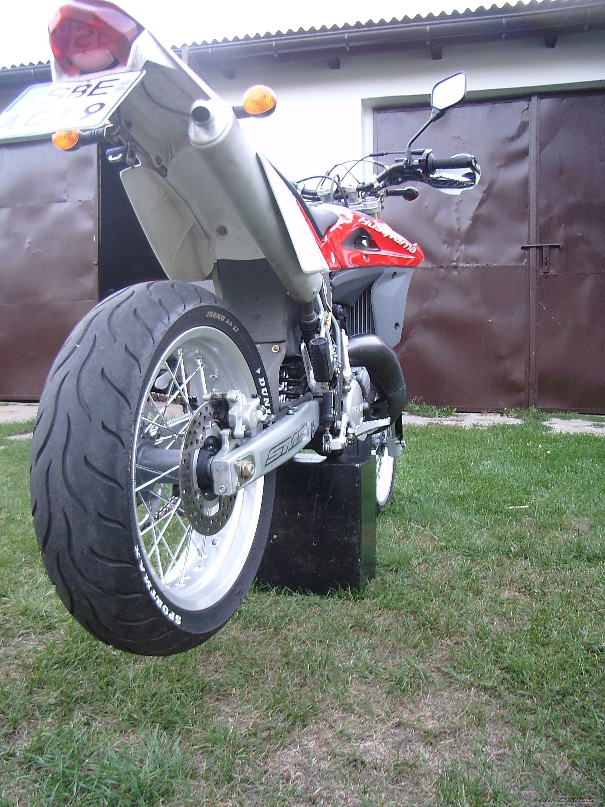 Photo 1072007