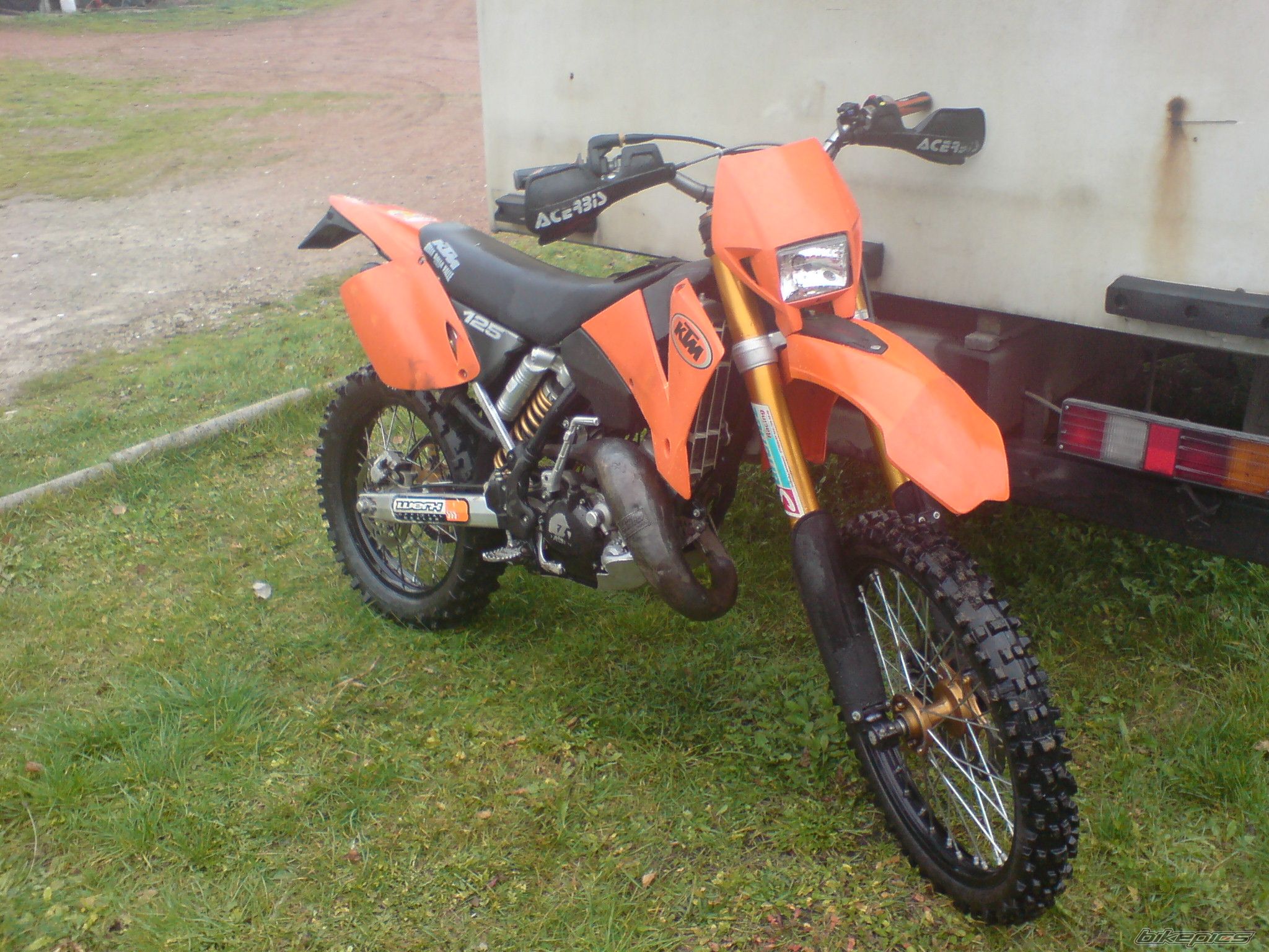 Bike Photo 1072035
