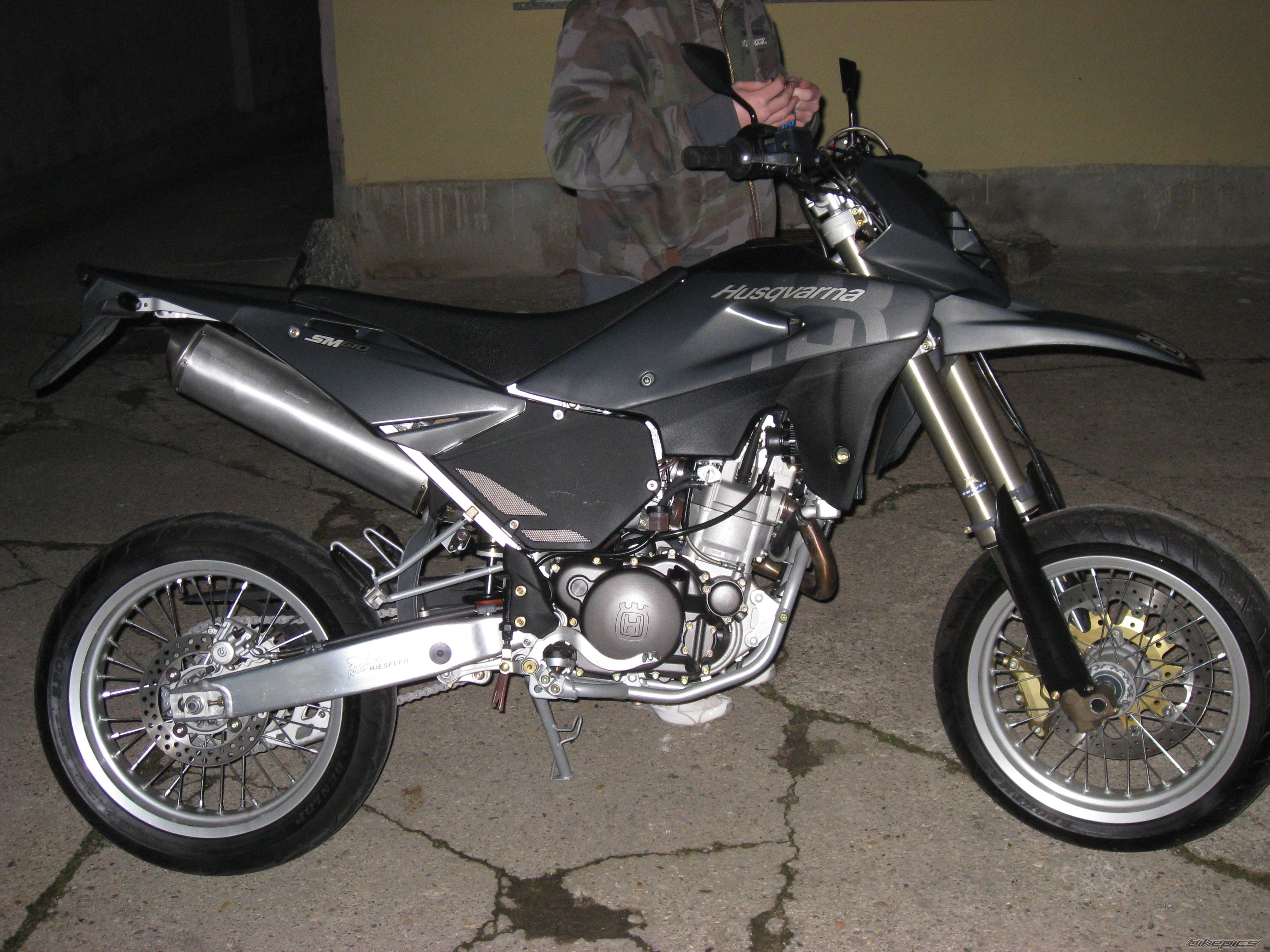 Photo 1072046