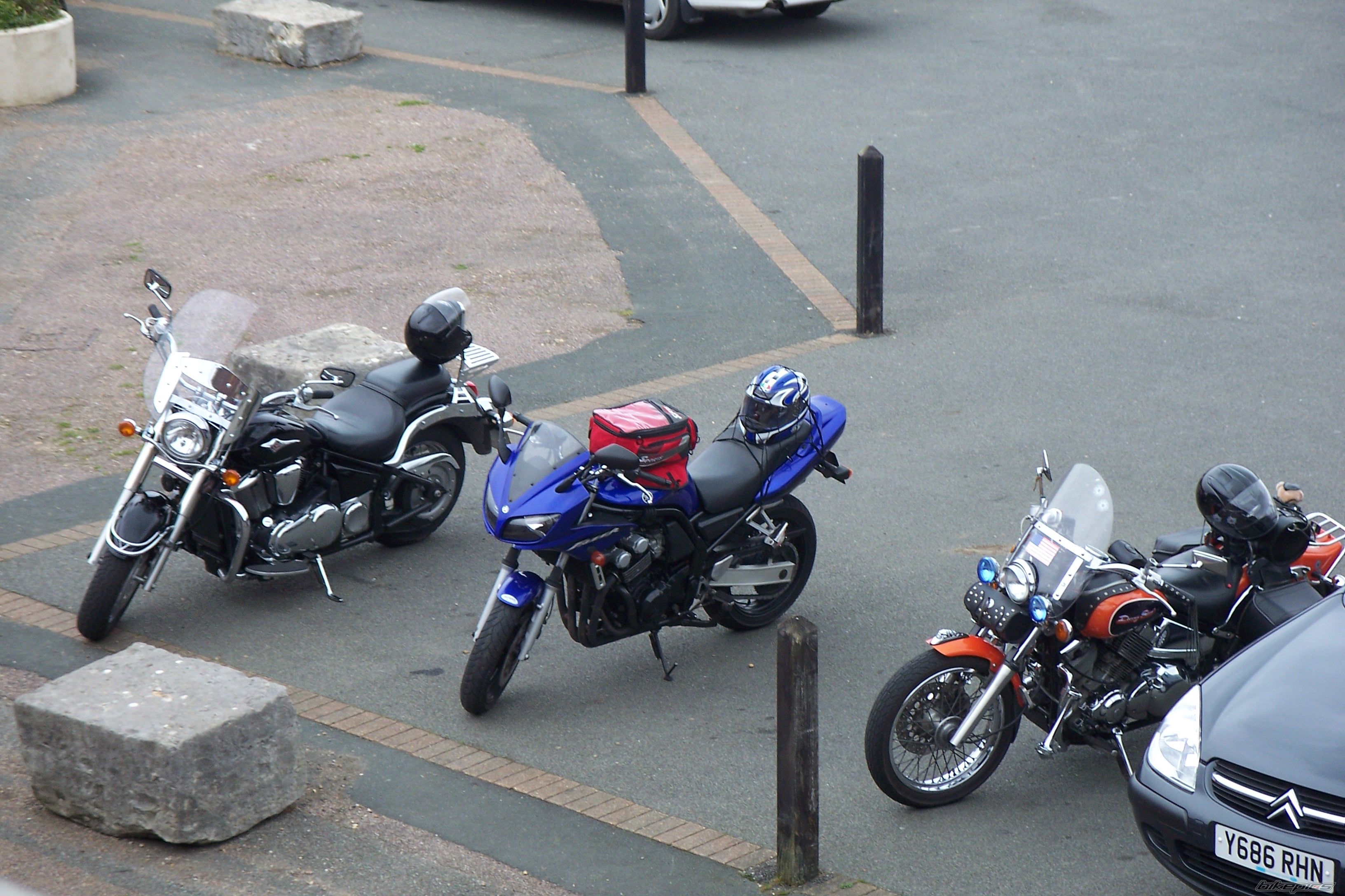 Photo 1072051