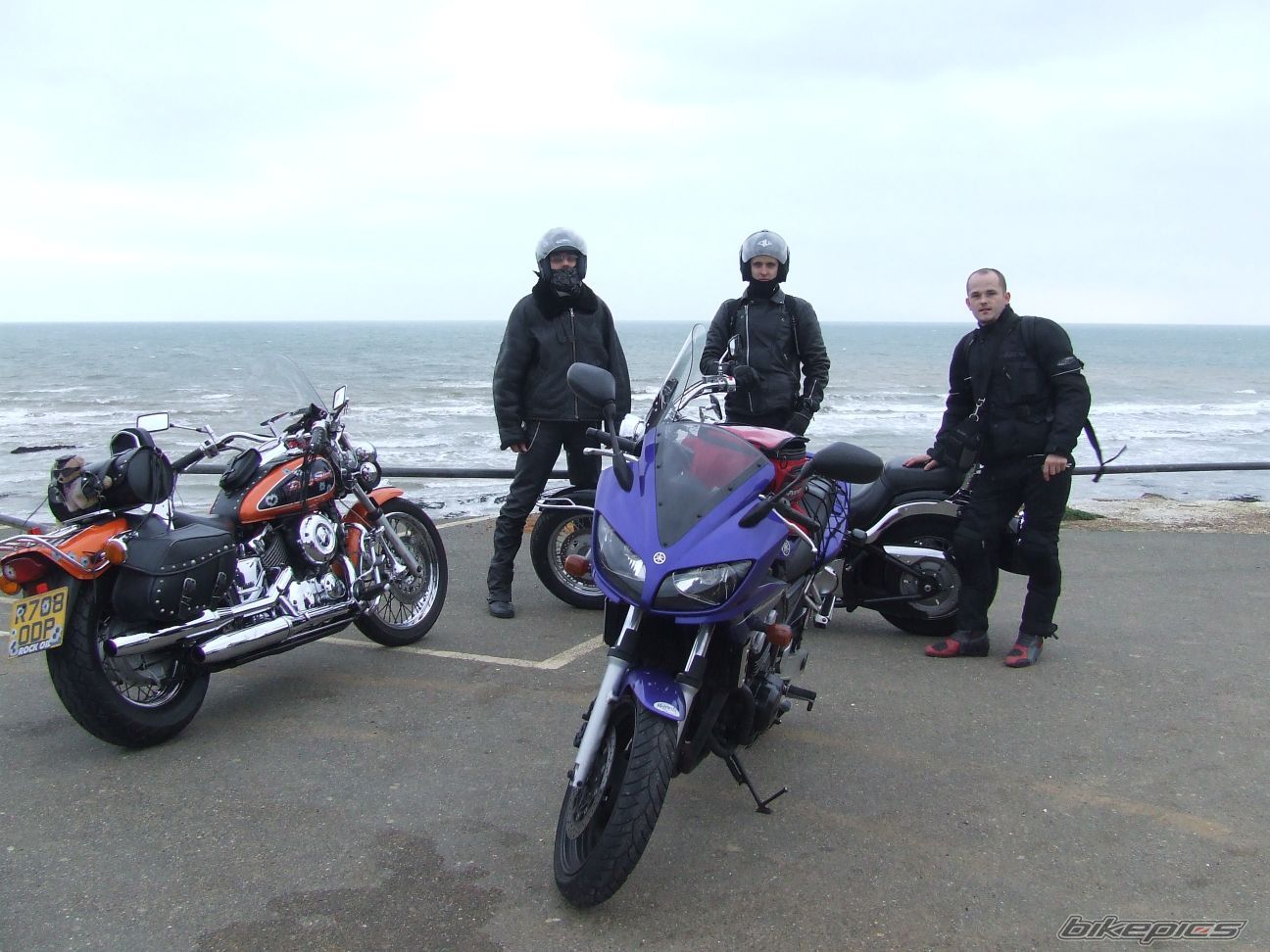 Photo 1072056