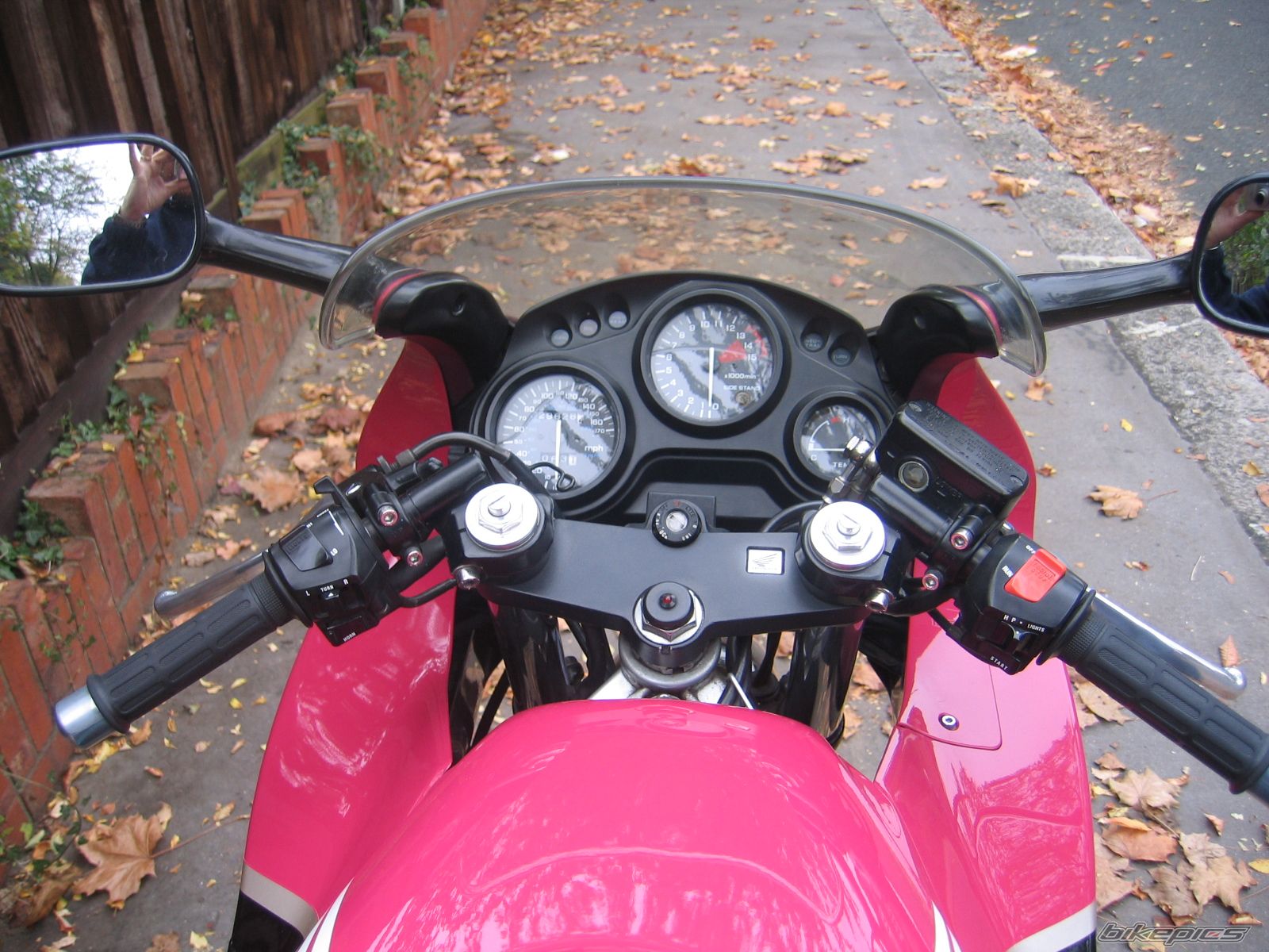 Photo 1072243