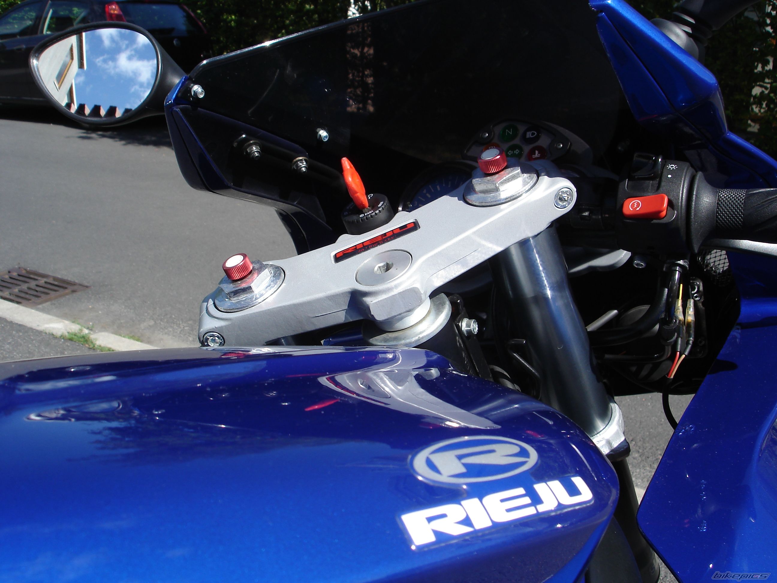 Photo 1072569